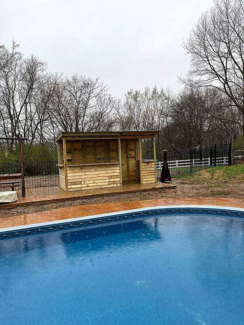 Yard Bars - The Spanish Arch by Taverns-To-Go