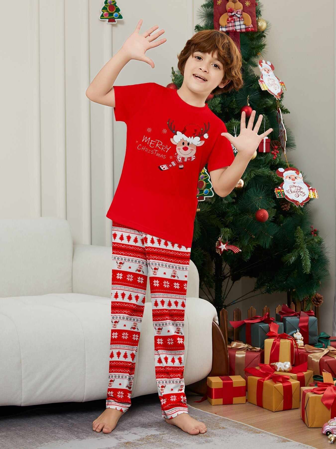 Fawn Printed Short Sleeve Family Matching Christmas Pajamas Sets