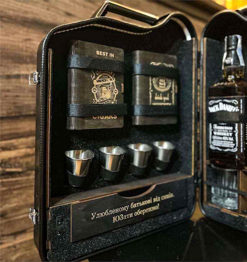 20 L Jerry Can Mini Bar, Christmas gift, Home Mini Bar, Party Mini Bar, Handmade Fuel Bar, Gift For Him, For Husband, Custom Fuel Bar