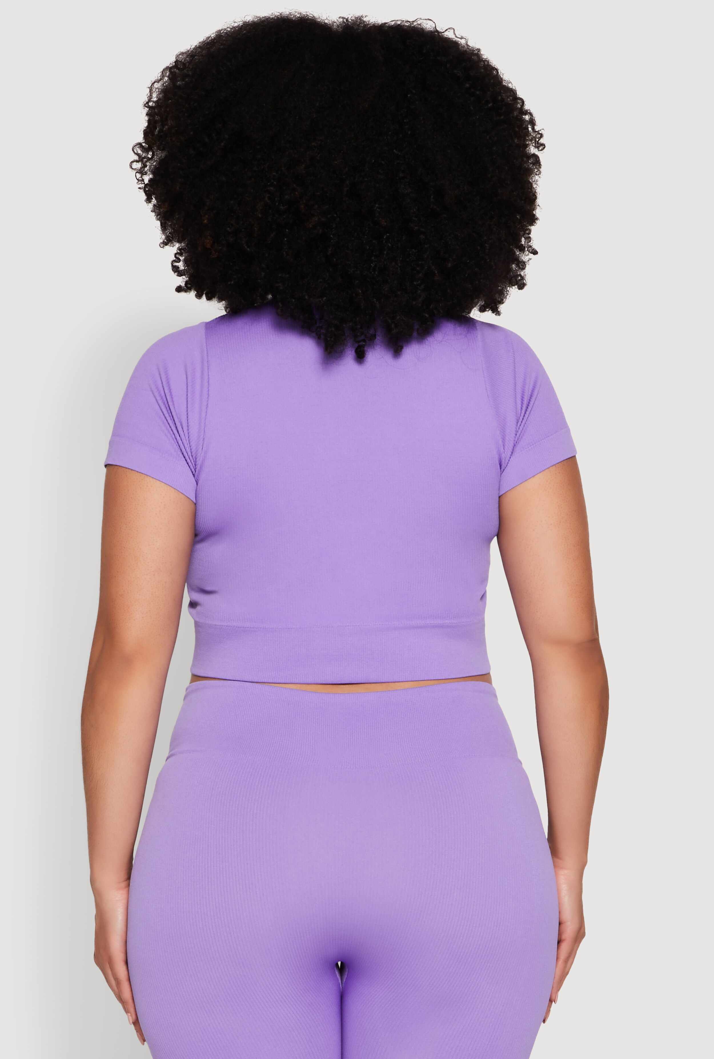 Plus Size Seamless Zip Front Crop Top