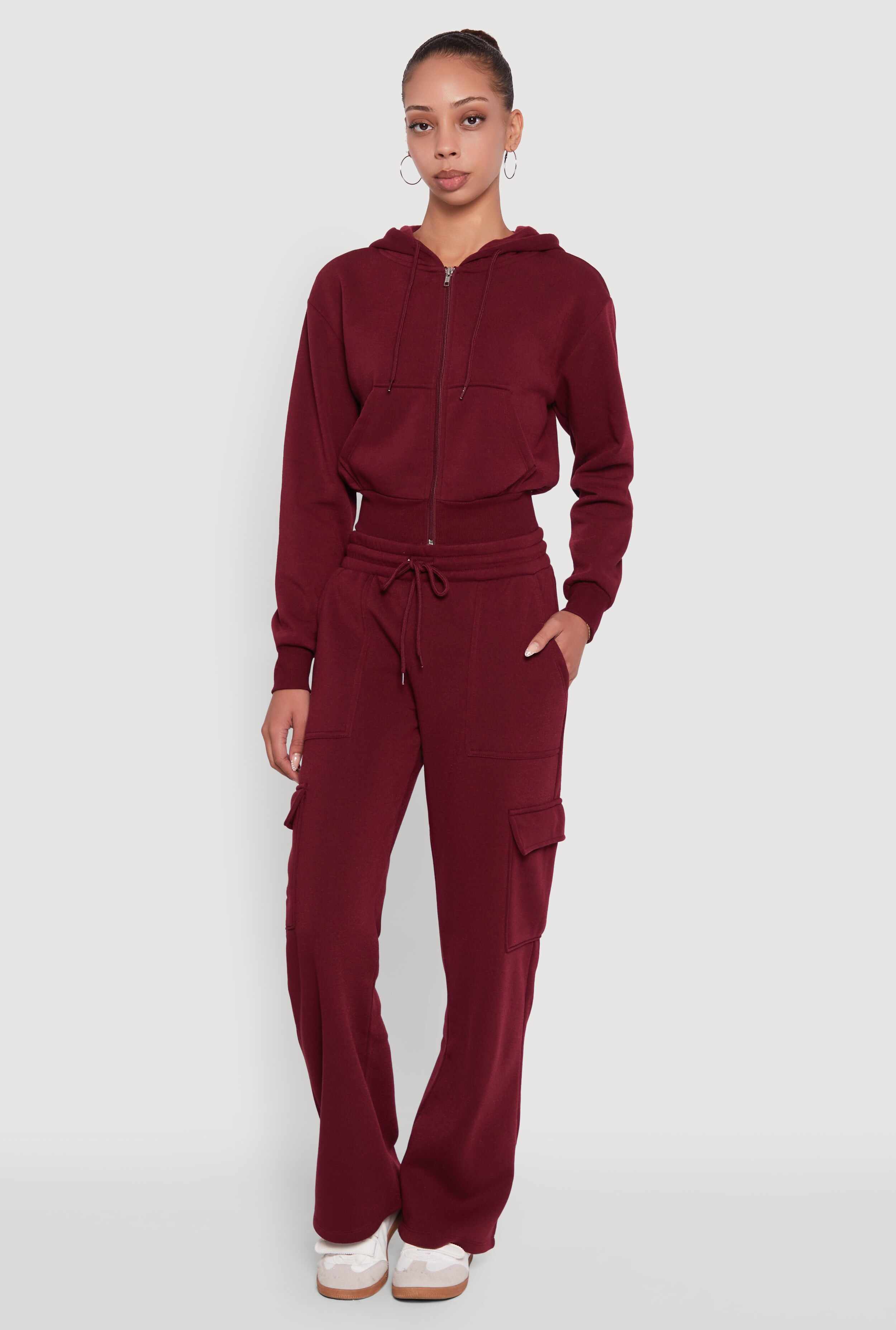 Wide Leg Fleece Sweatpants with Cargo Pockets