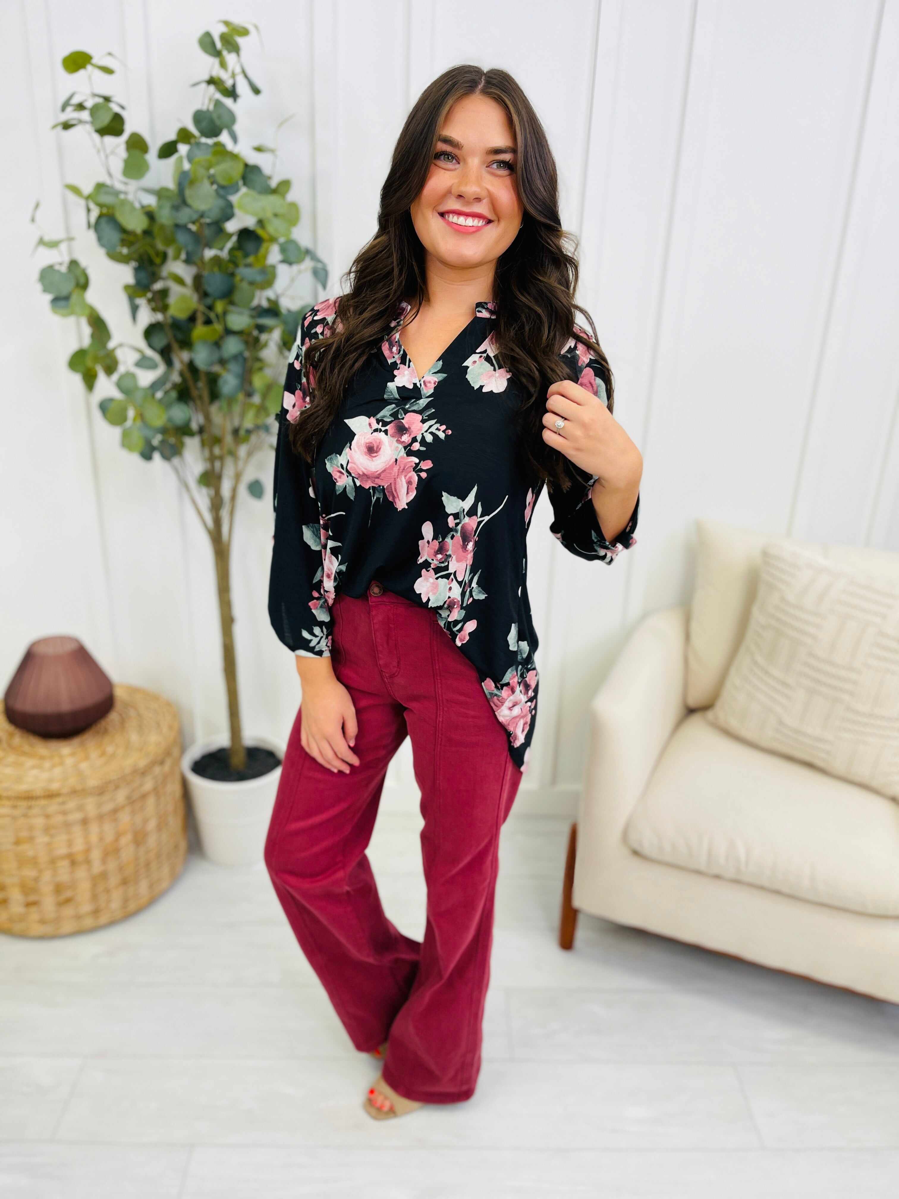 REG/CURVY Red, Red Wine Straight Burgundy Jeans