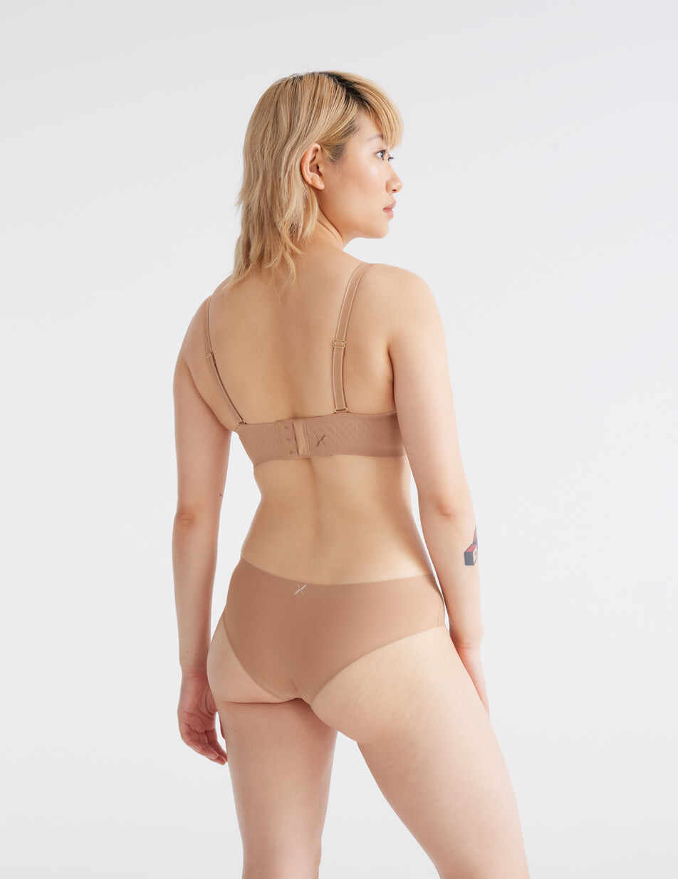 Light Leakproof No-Show Cheeky