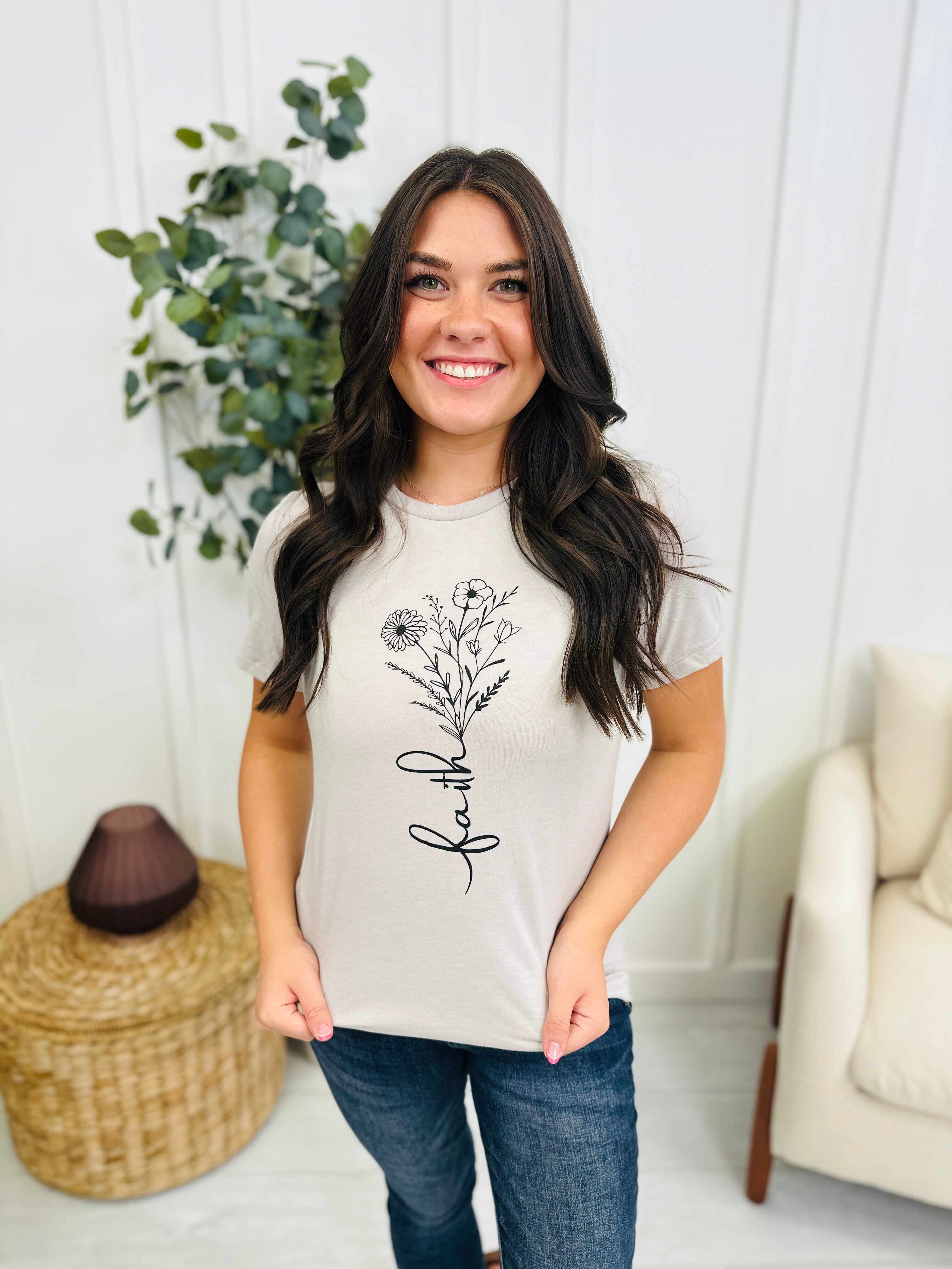 Faith Bouquet Graphic Tee- Multiple Colors!