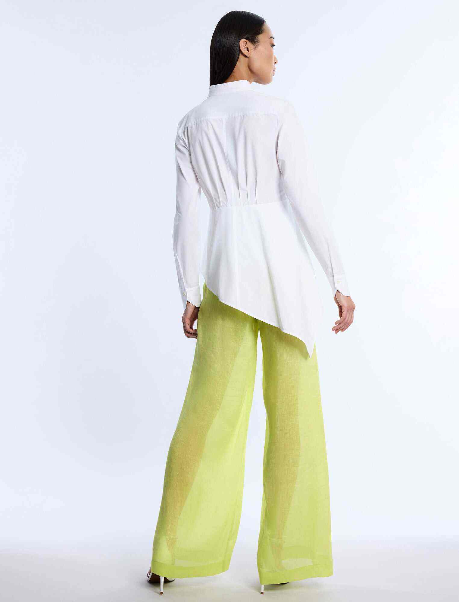 TestAsymmetrical Hem Shirt
