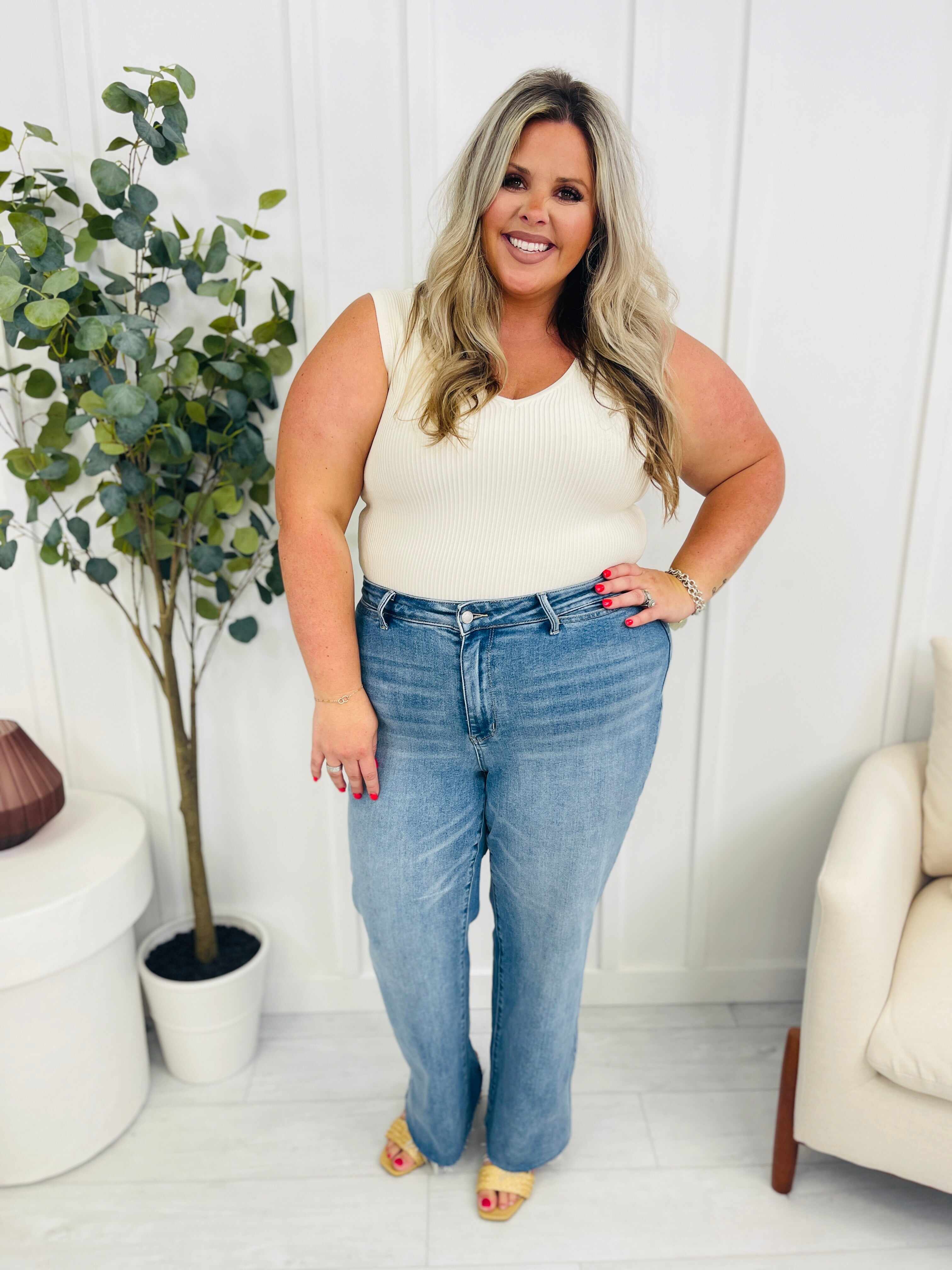 REG/CURVY Stand By Me Wide Leg Trouser Jeans