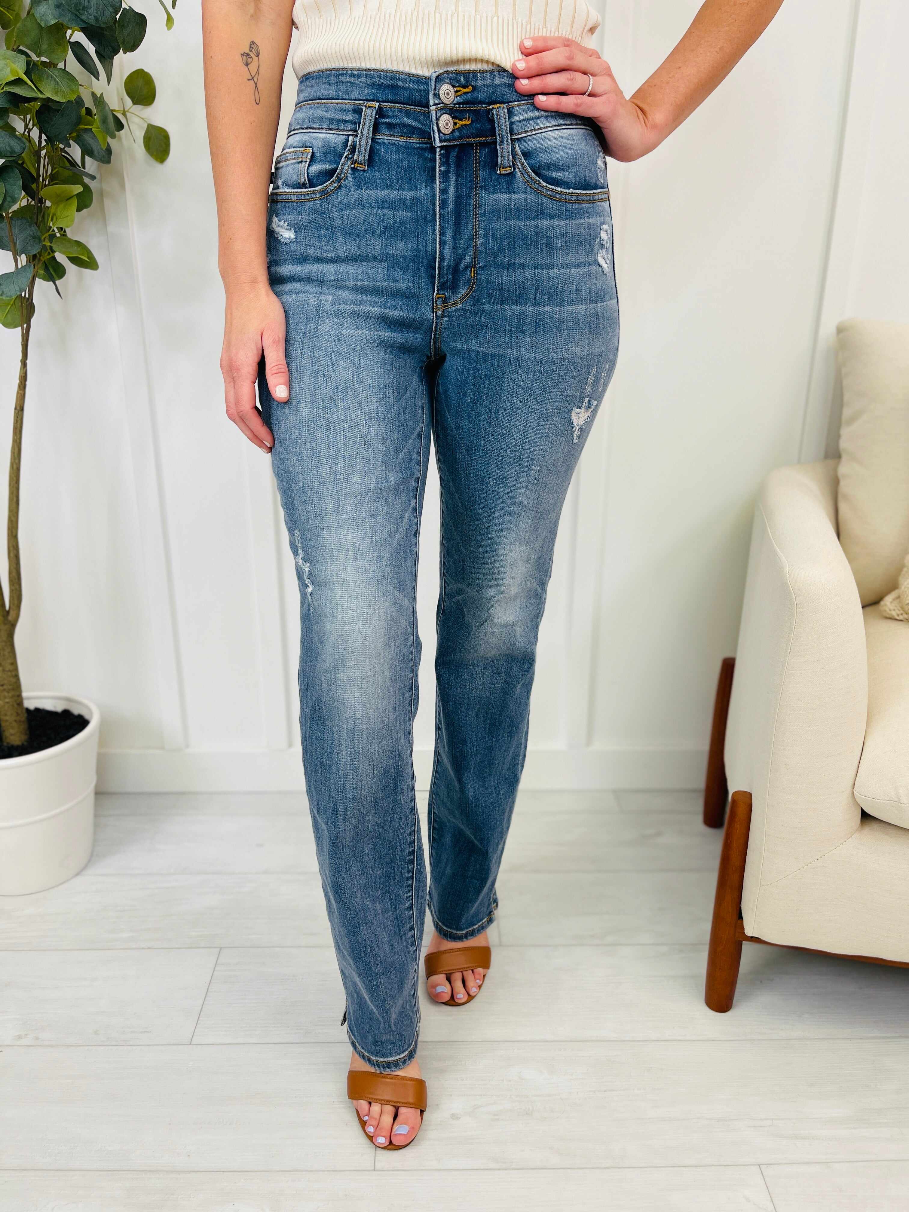 REG/CURVY Make It a Double Straight Jeans