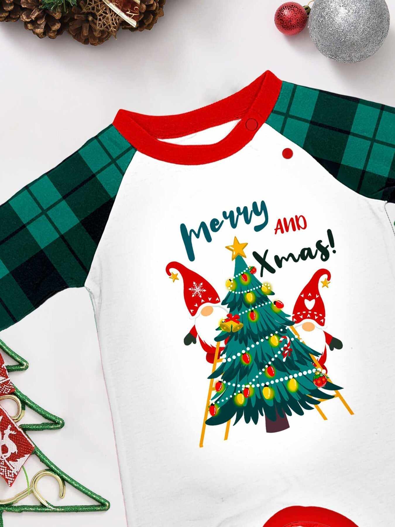 Christmas Parent-Child Santa Plaid Print Pajama Set
