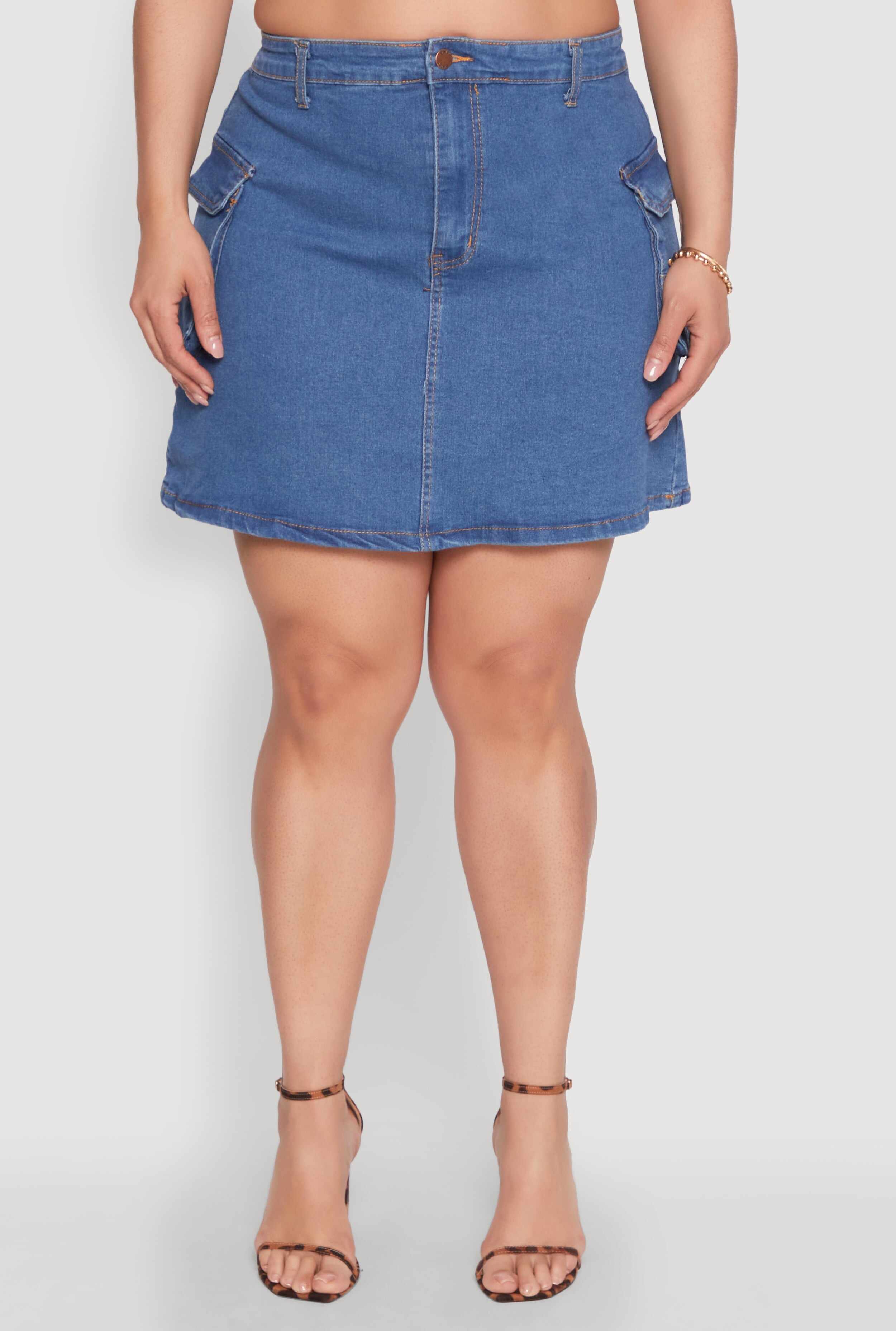 Plus Size Daisy Denim Cargo Skirt
