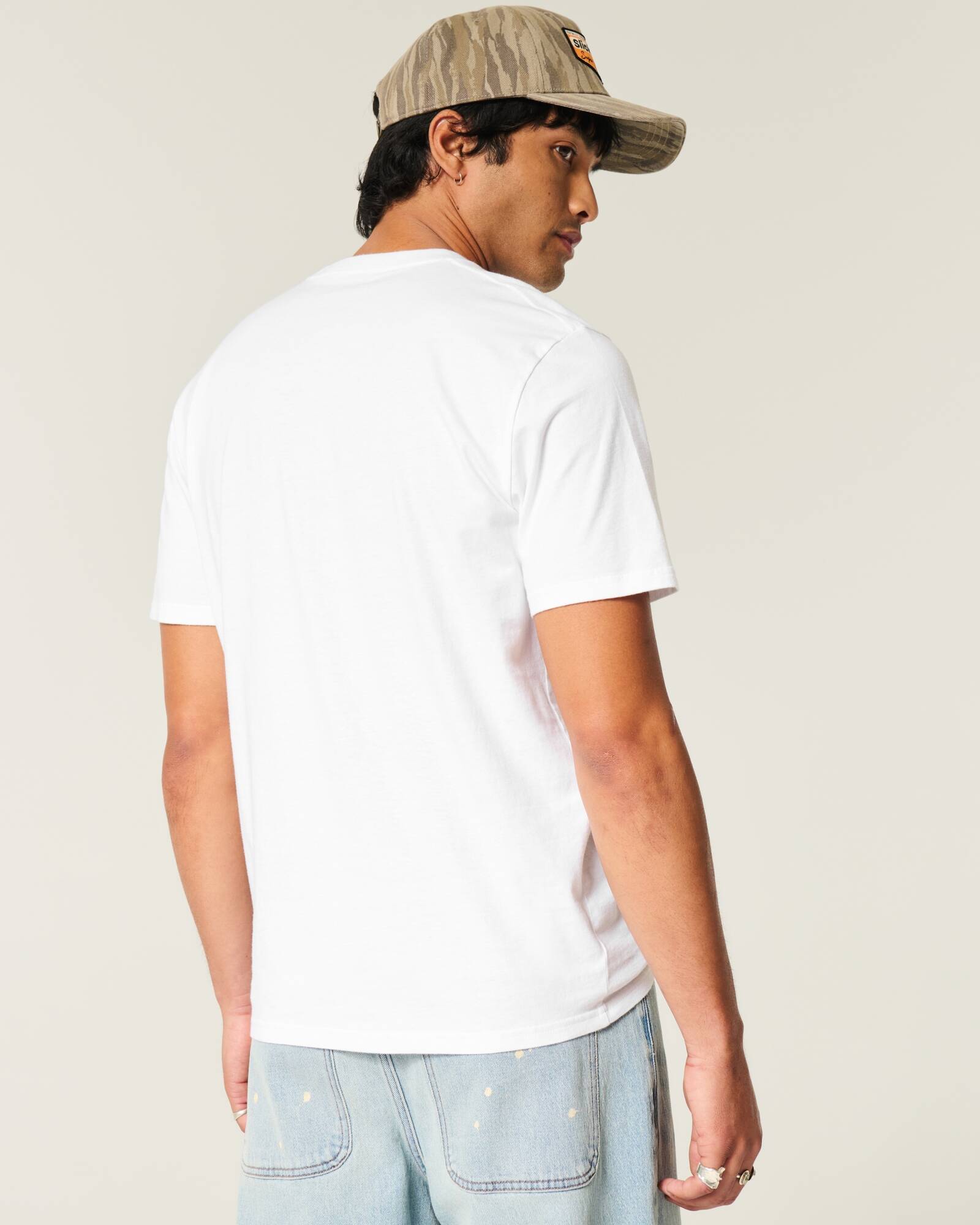 Classic Fit T-Shirt