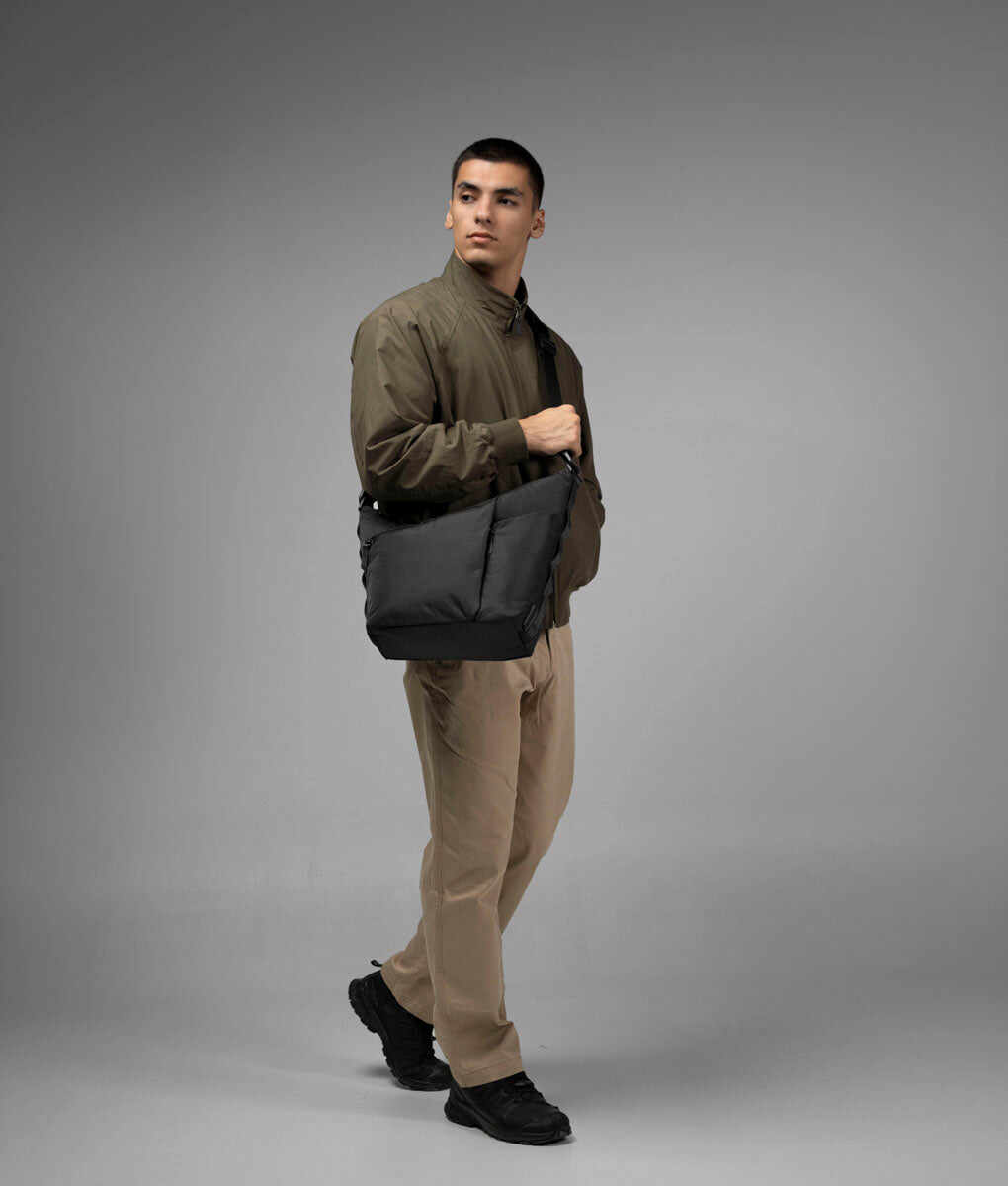 Flow Satchel