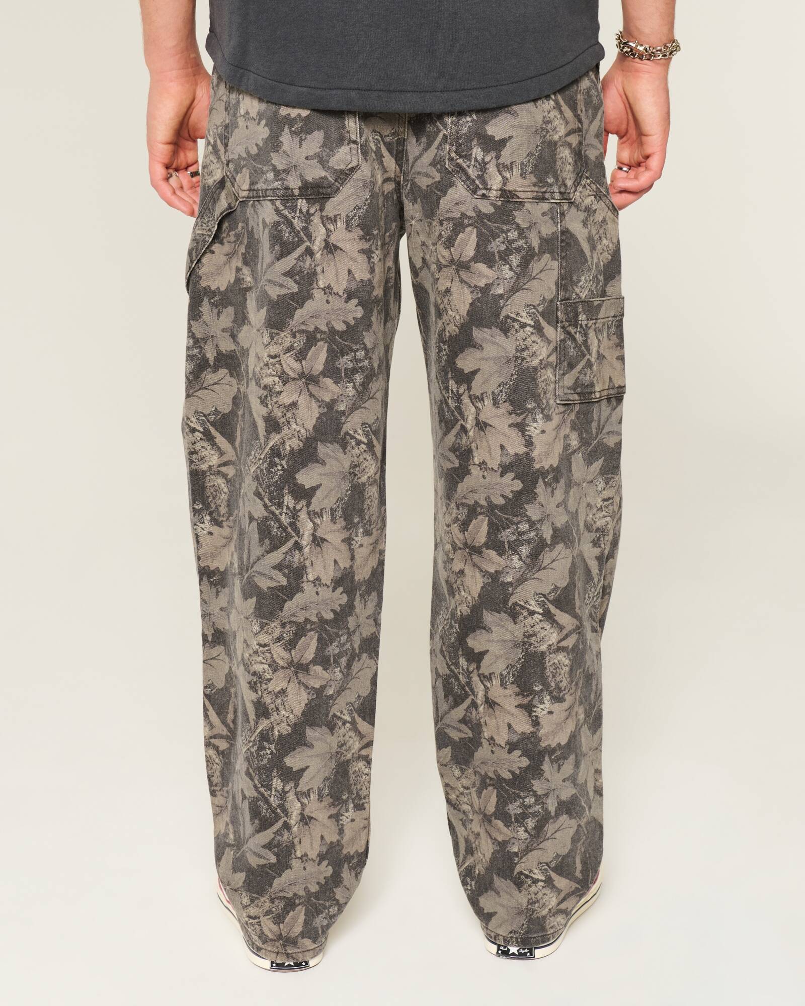 Medium Wash Skater Baggy Jeans