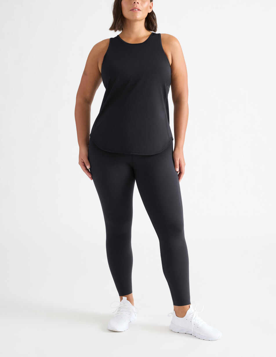 Momenta Active Tank
