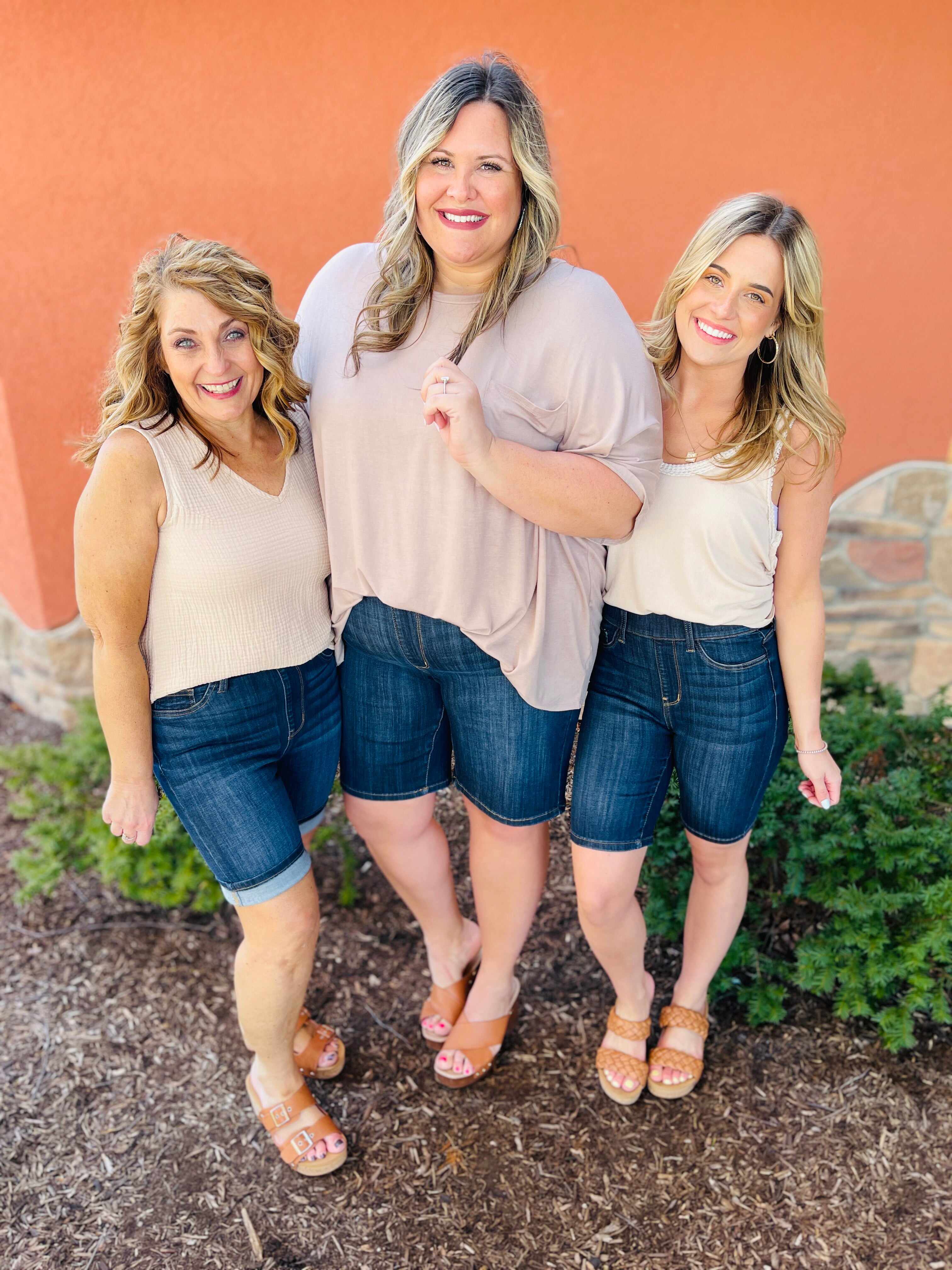 REG/CURVY High Gear Pull On Biker Shorts