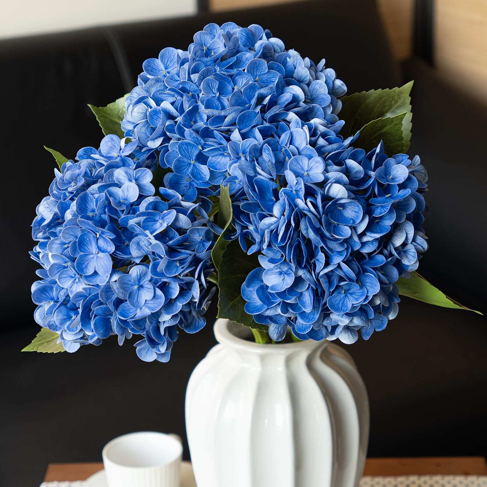 🔥On Sale🔥22 inch Lifelike Artificial Hydrangeas - UV resistant, Waterproof，Windproof