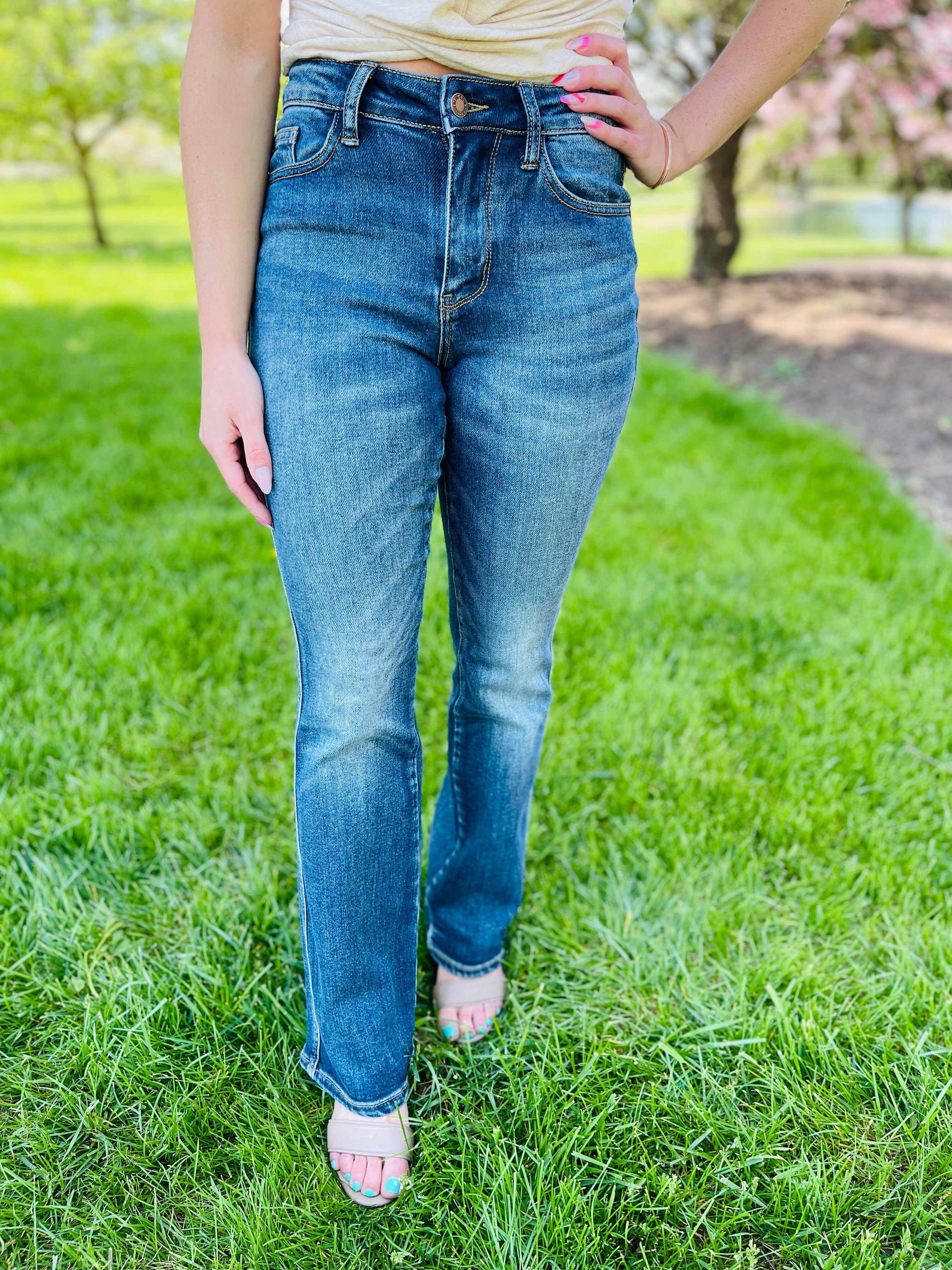 REG/CURVY Can't Compete Midrise Bootcut Jeans