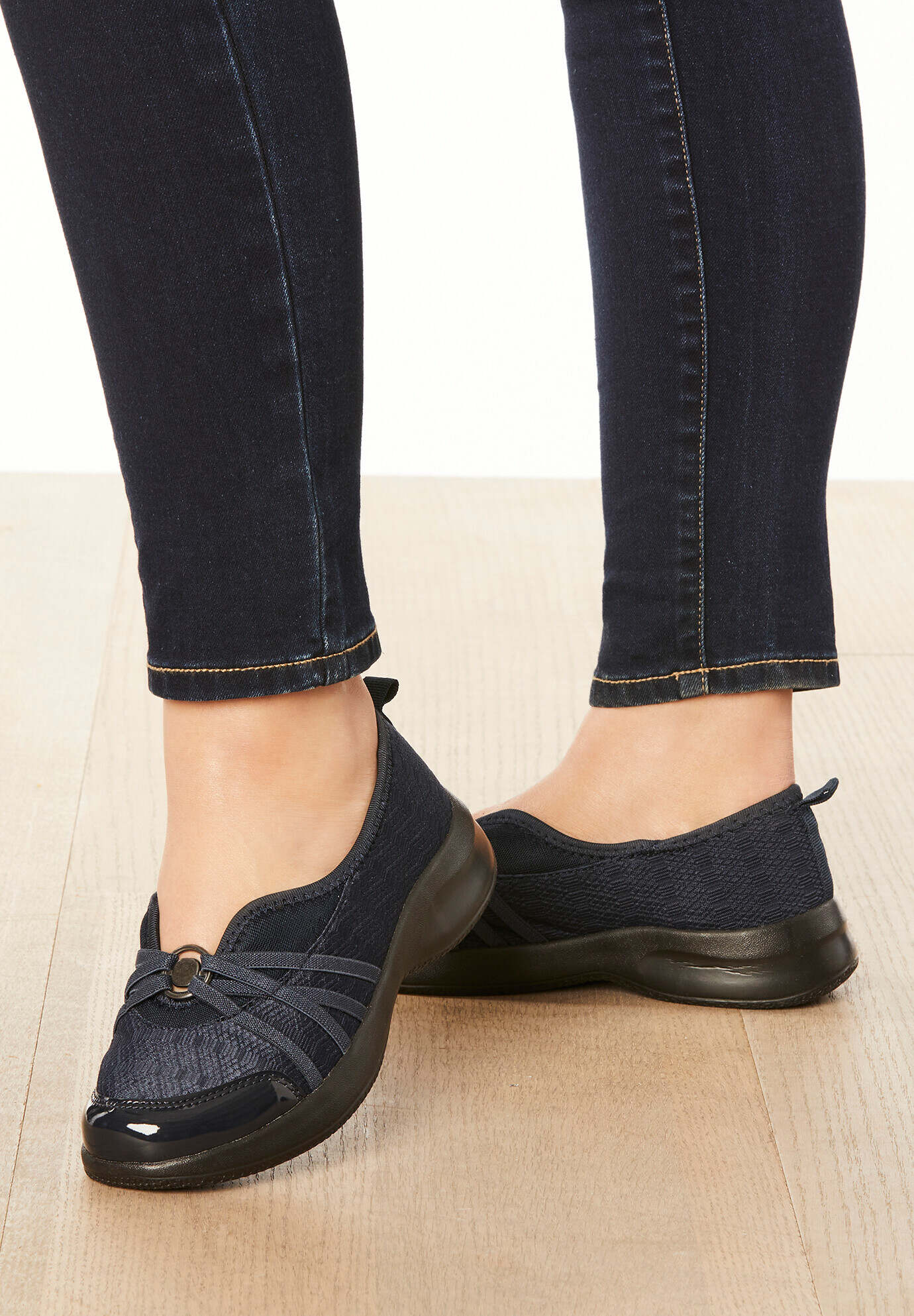 CV Sport Greer Slip On Sneaker