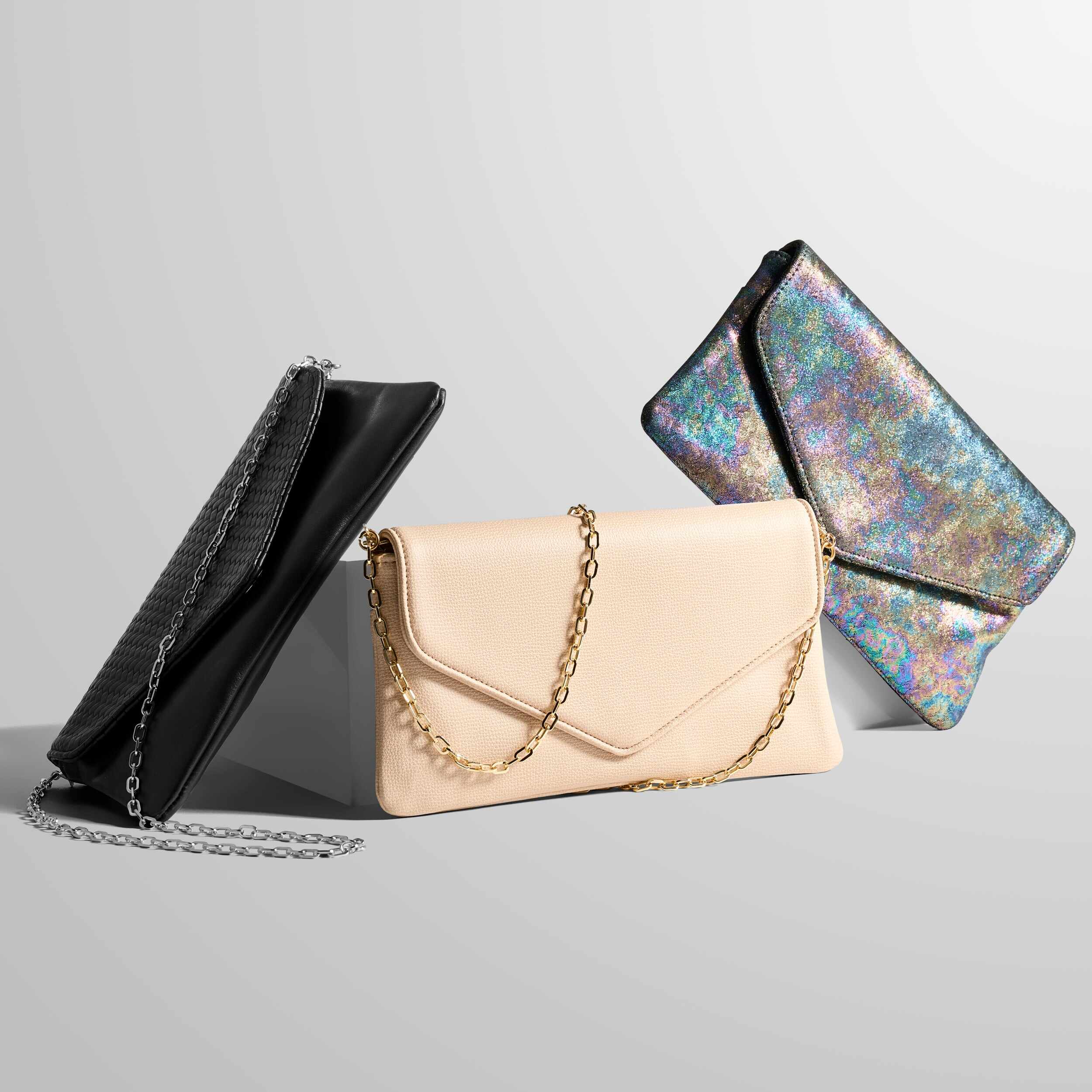 Comodo Envelope Clutch