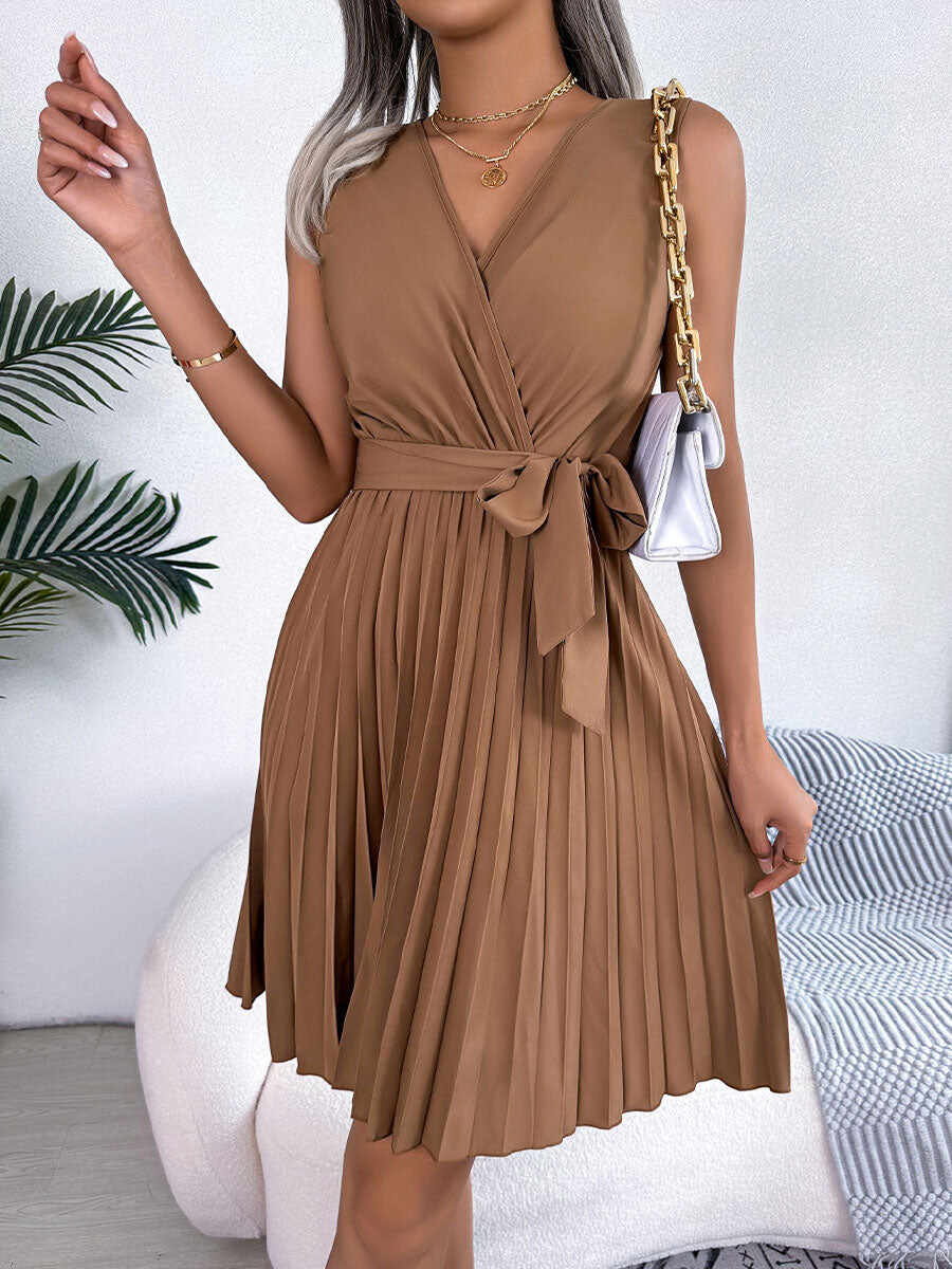 🔥Summer Arrivals🌟Women's Sleeveless V-neck Solid Color Lace Up Pleated Mini Dress