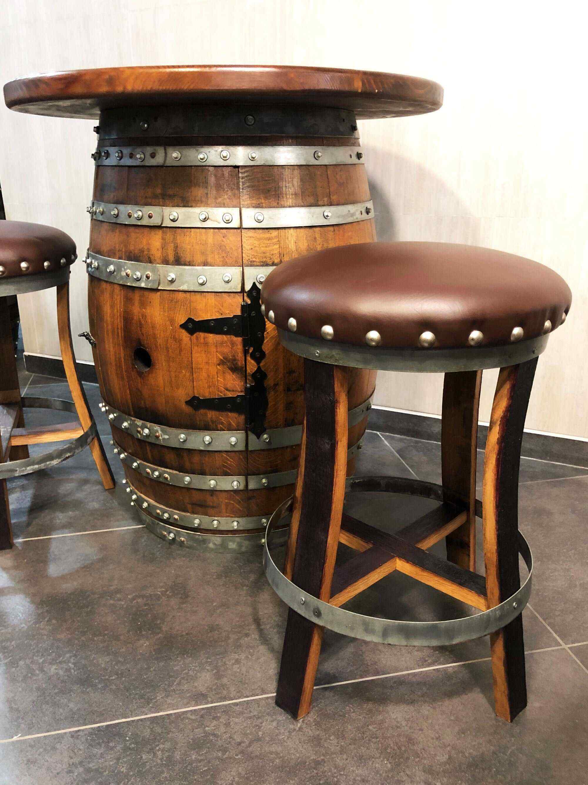 BARREL STAVE BAR STOOL