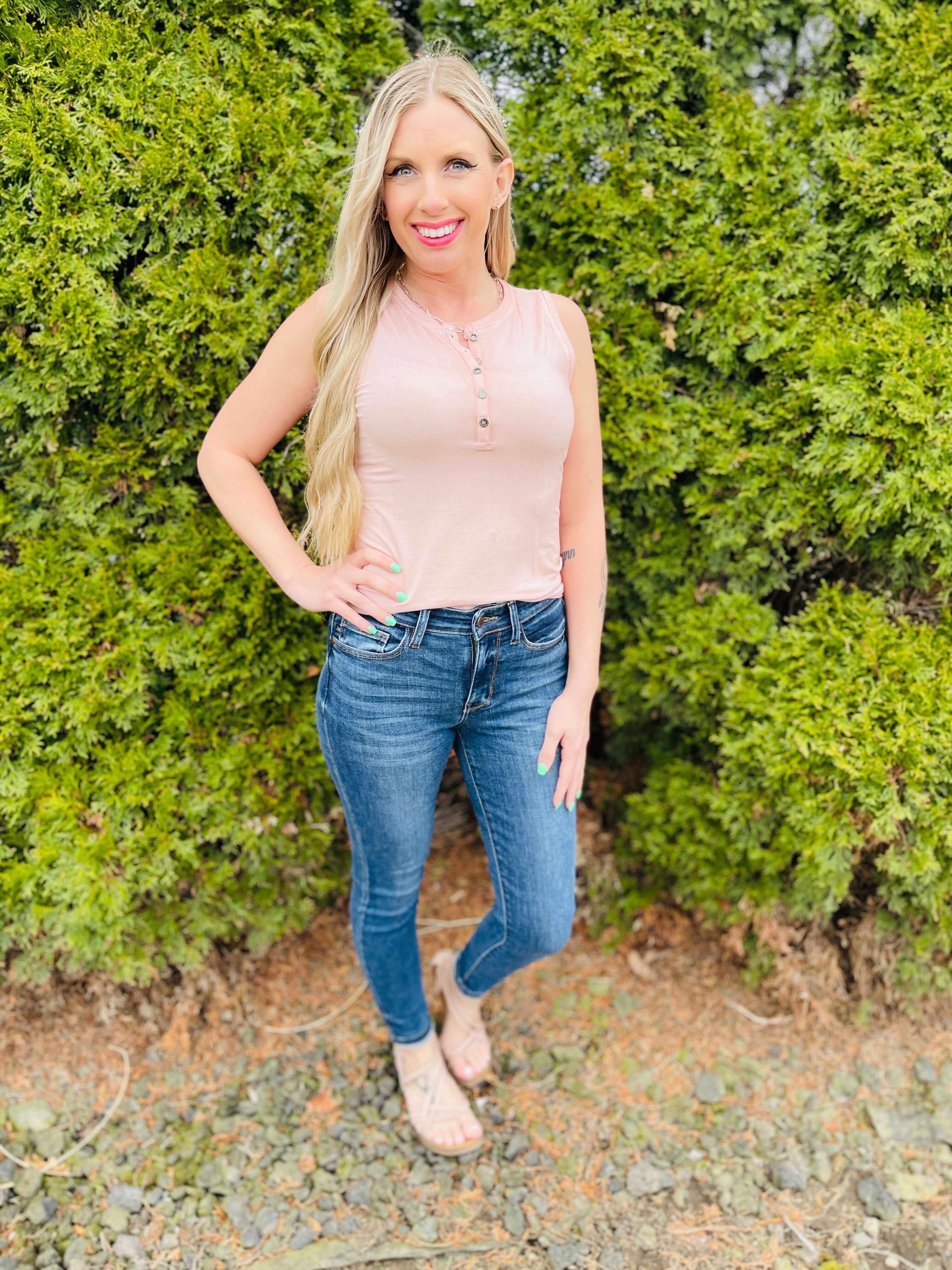 FOURTH! RESTOCK! Plus/Reg All Day Everyday Midrise Nondistressed Skinny Jeans