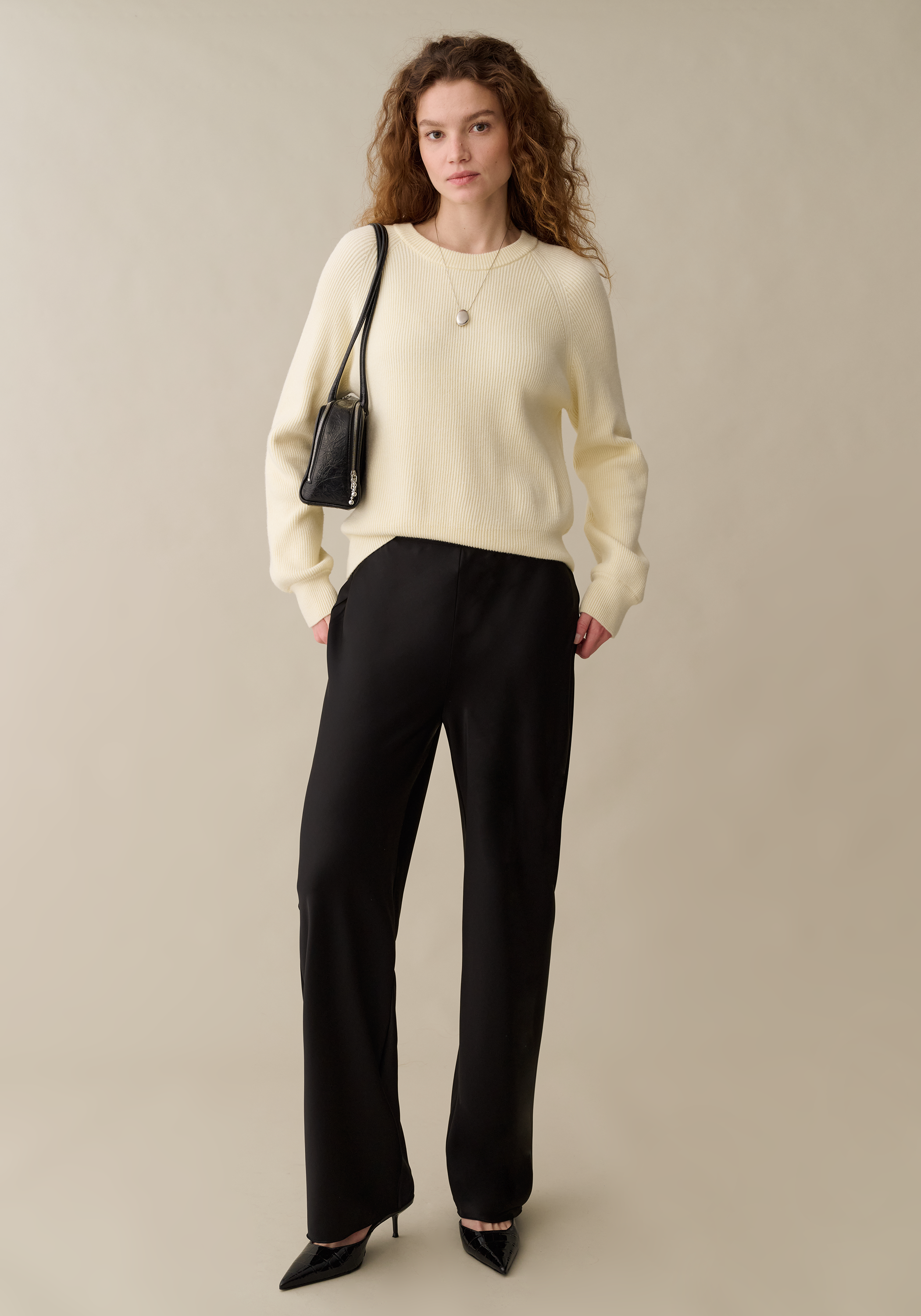 Mina Pant