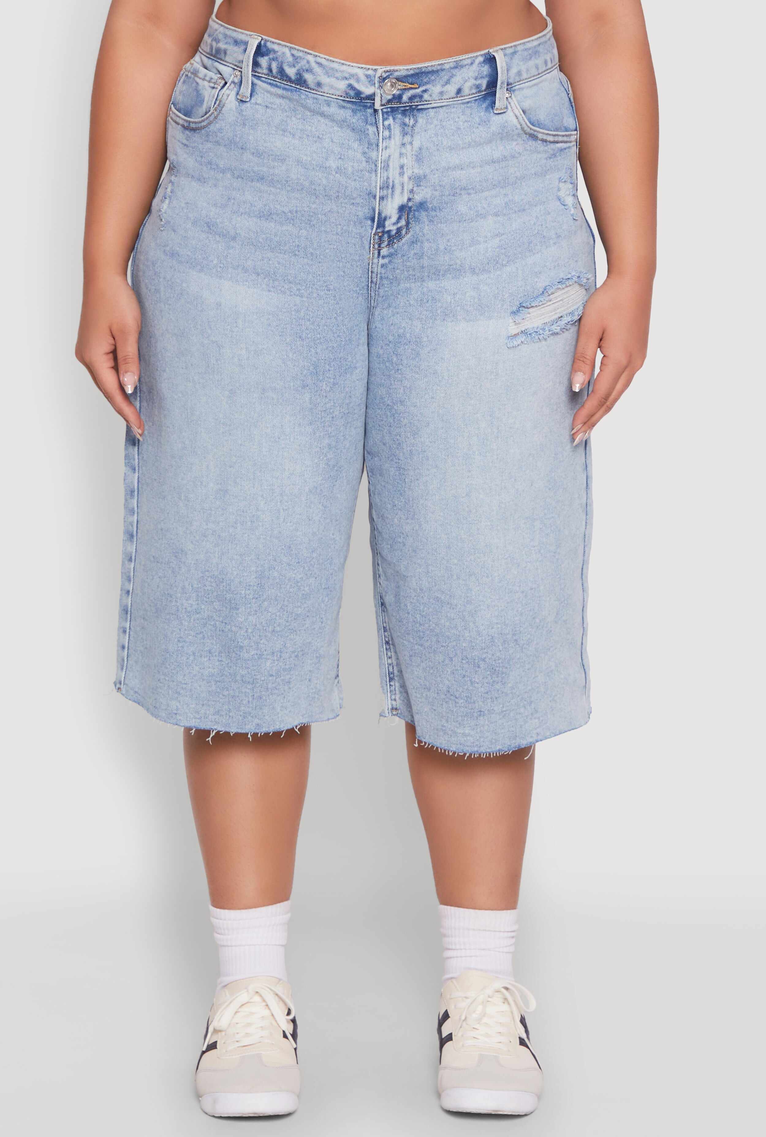 Plus Size Raw Hem Distressed Jorts