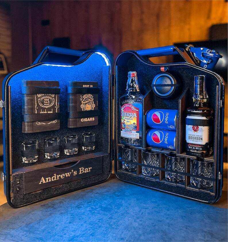 20 L Christmas or New Year Gift Jerry Can Mini Bar, With Bluetooth Speaker, Home Mini Bar, Handmade Bar, Gift For Him, Custom Fuel Bar
