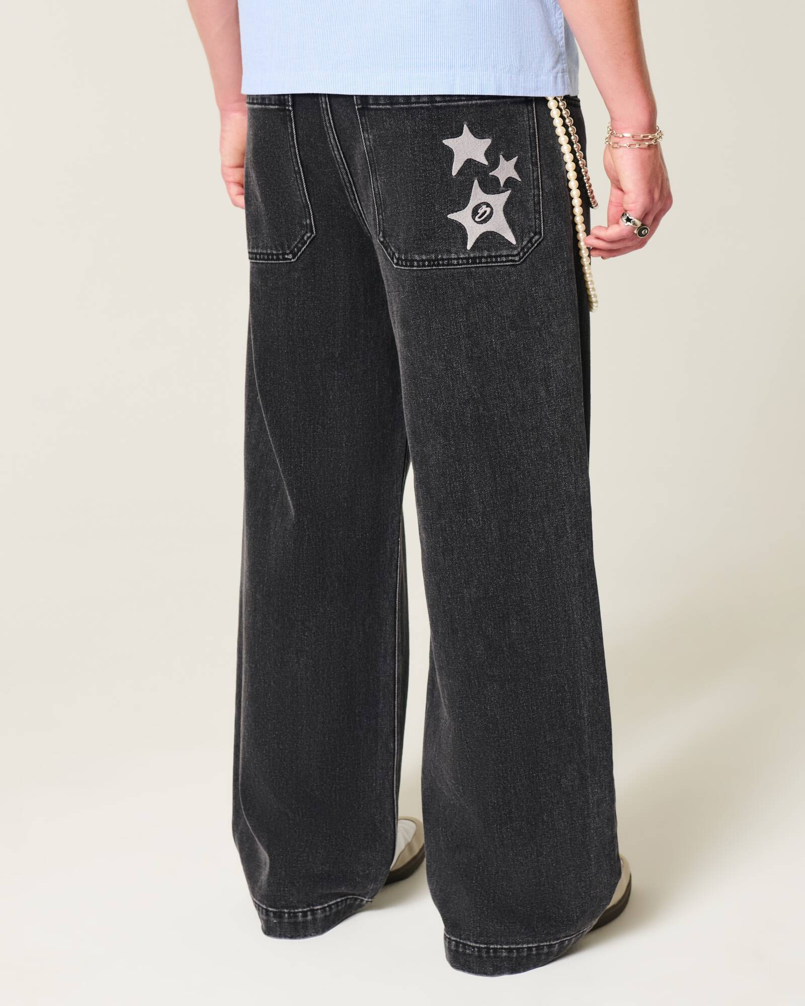 Medium Wash Super Baggy Jeans