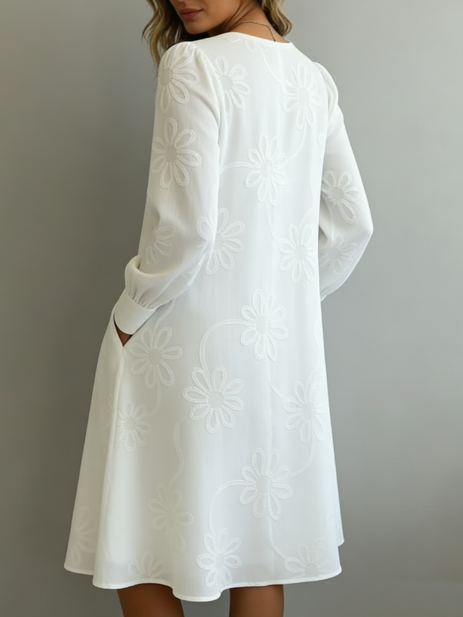 🔥Summer Arrivals🌟Vintage Elegant V-neck Floral Embroidery Dress