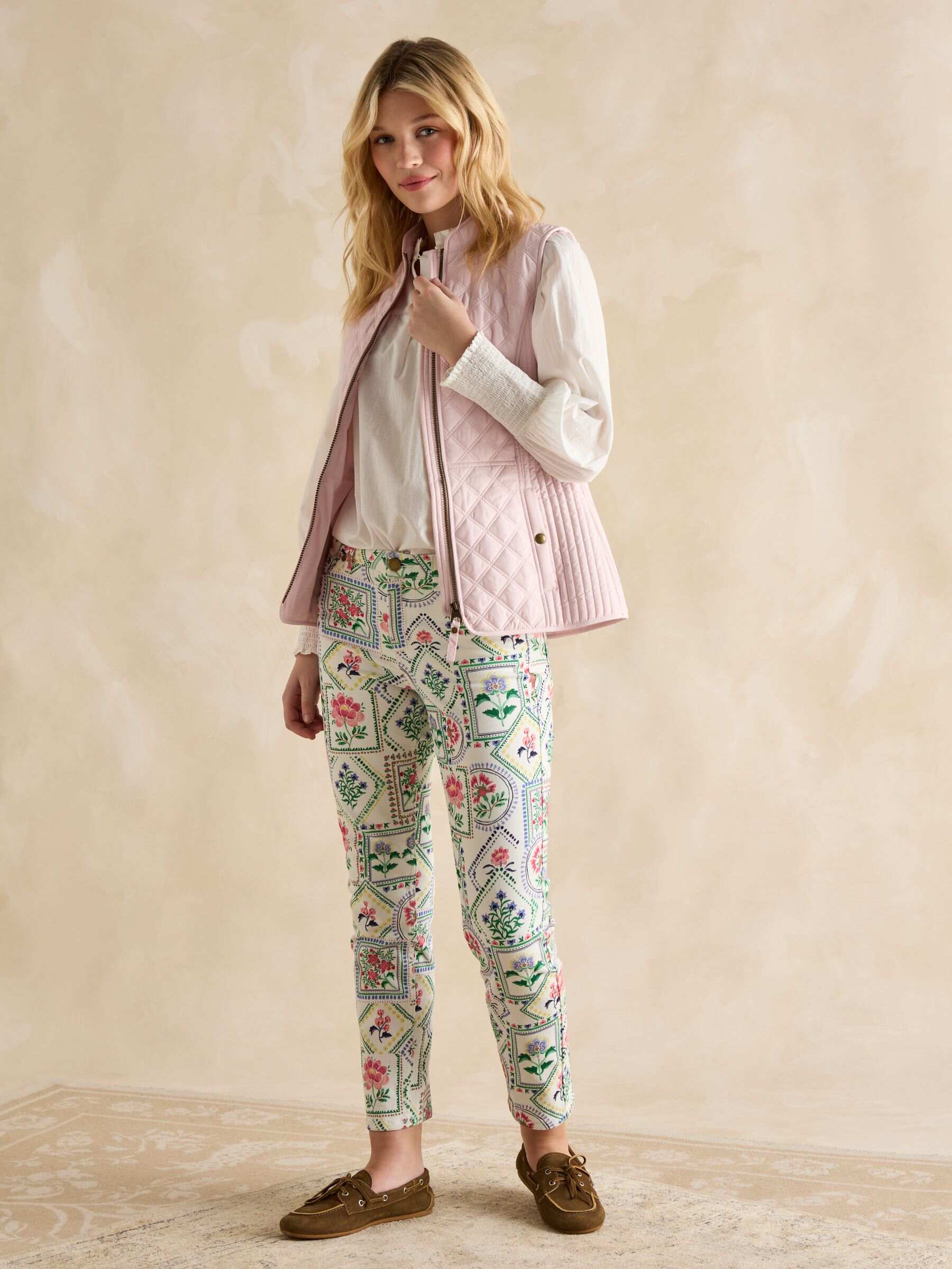 Minx Pink Showerproof Diamond Quilted Gilet