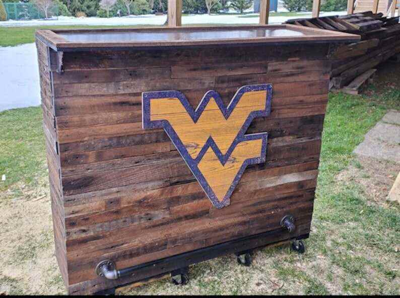 Bar-outdoor bar-home bar-indoor bar-basement bar-bars-wood bar-rustic decor-Barn wood-Man Cave Bar-Primitive-Handmade Furniture & Decor