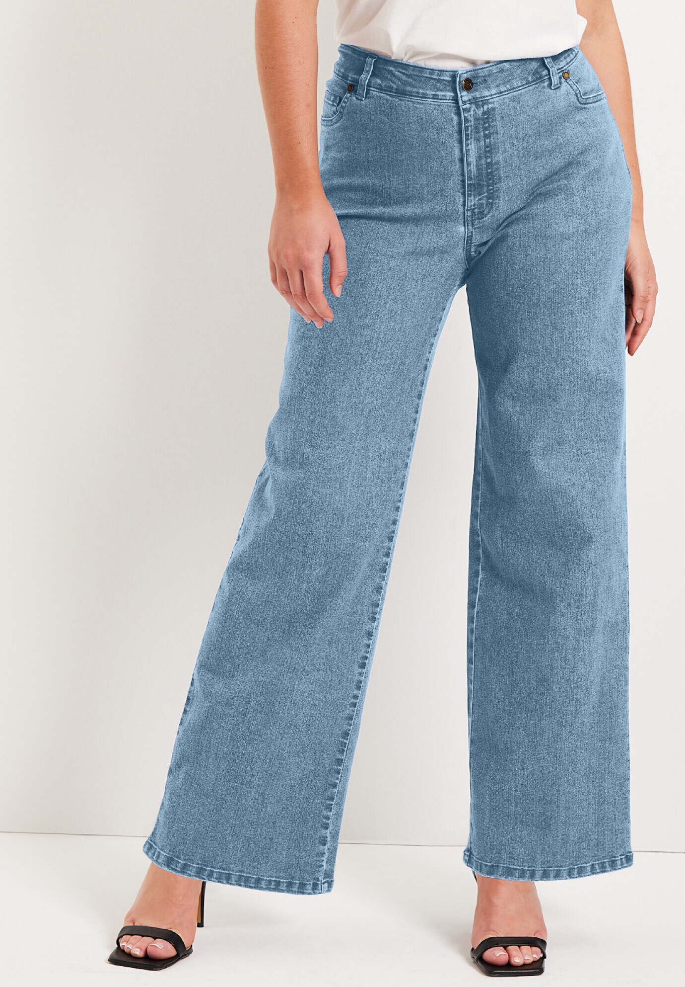 June Fit Wide-Leg Jeans