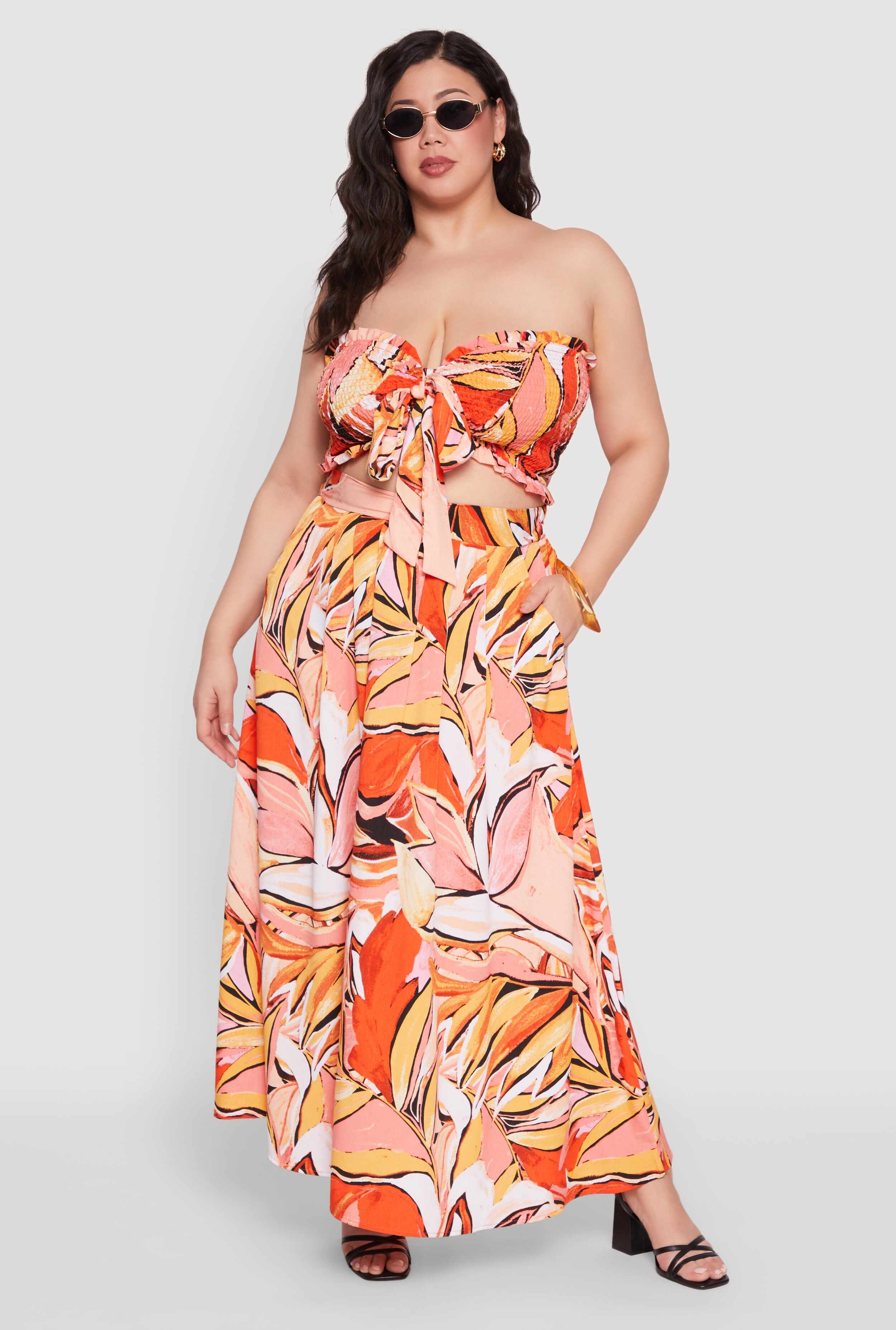 Plus Size Printed Pattern Tie Front Crop Top
