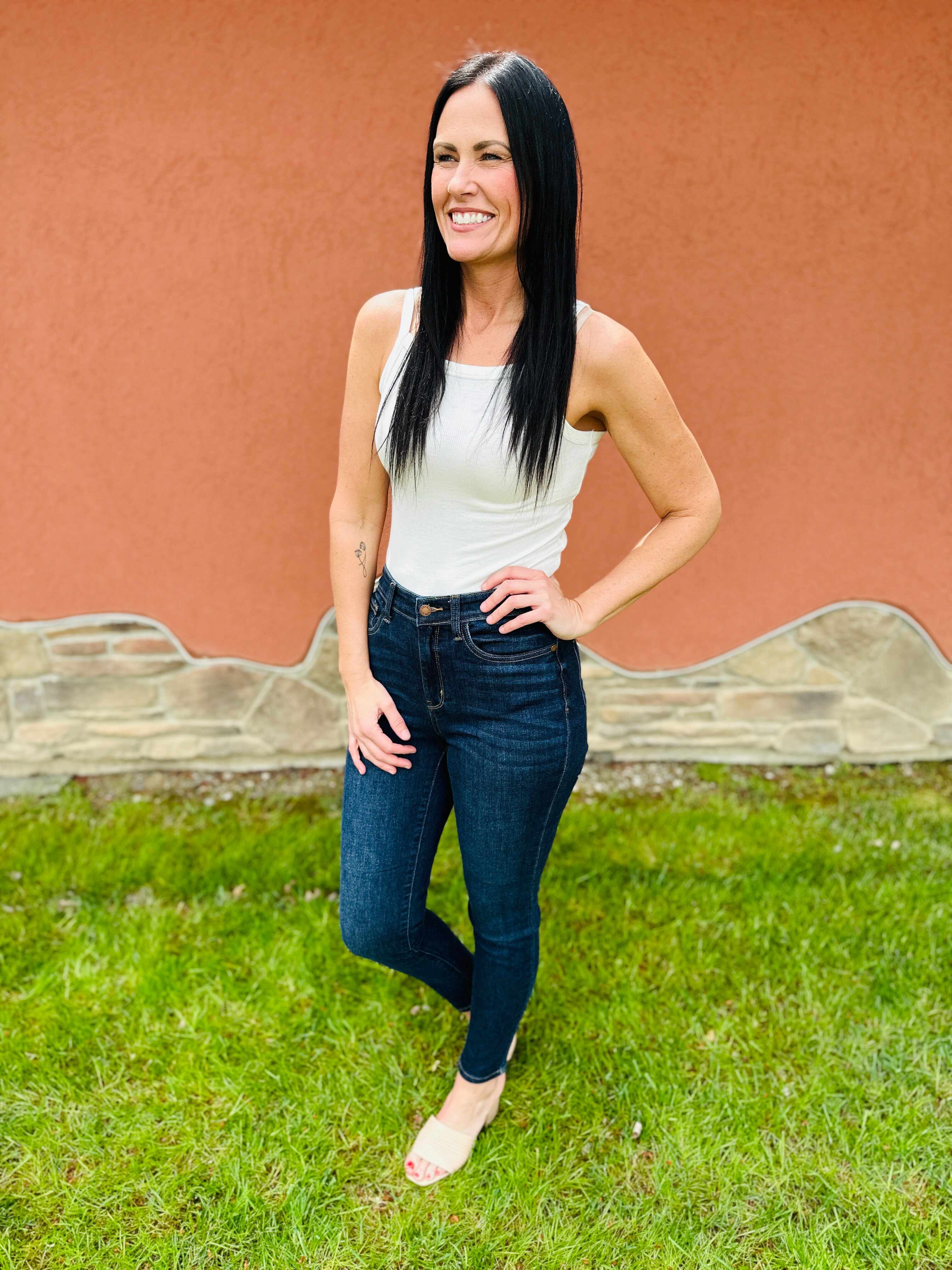 Restock! BEST SELLER! PLUS/REG The Holy Grail of Nondistressed Skinny Jeans