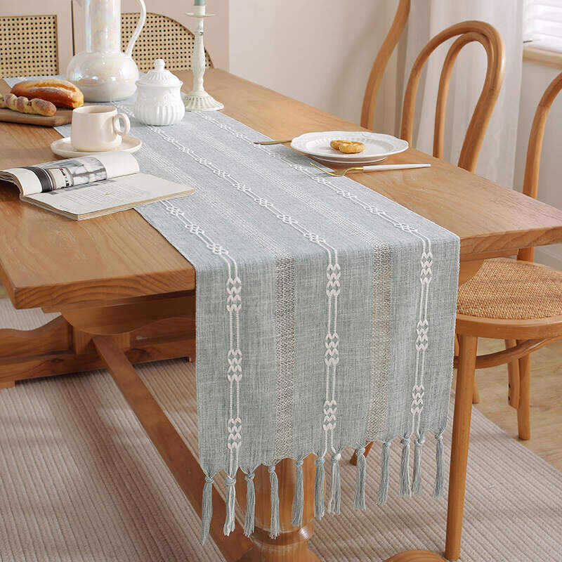 Hand - Woven Cotton And Linen Table Flag With Hollow Tassels, Suitable For Household And Rural Dining Tables