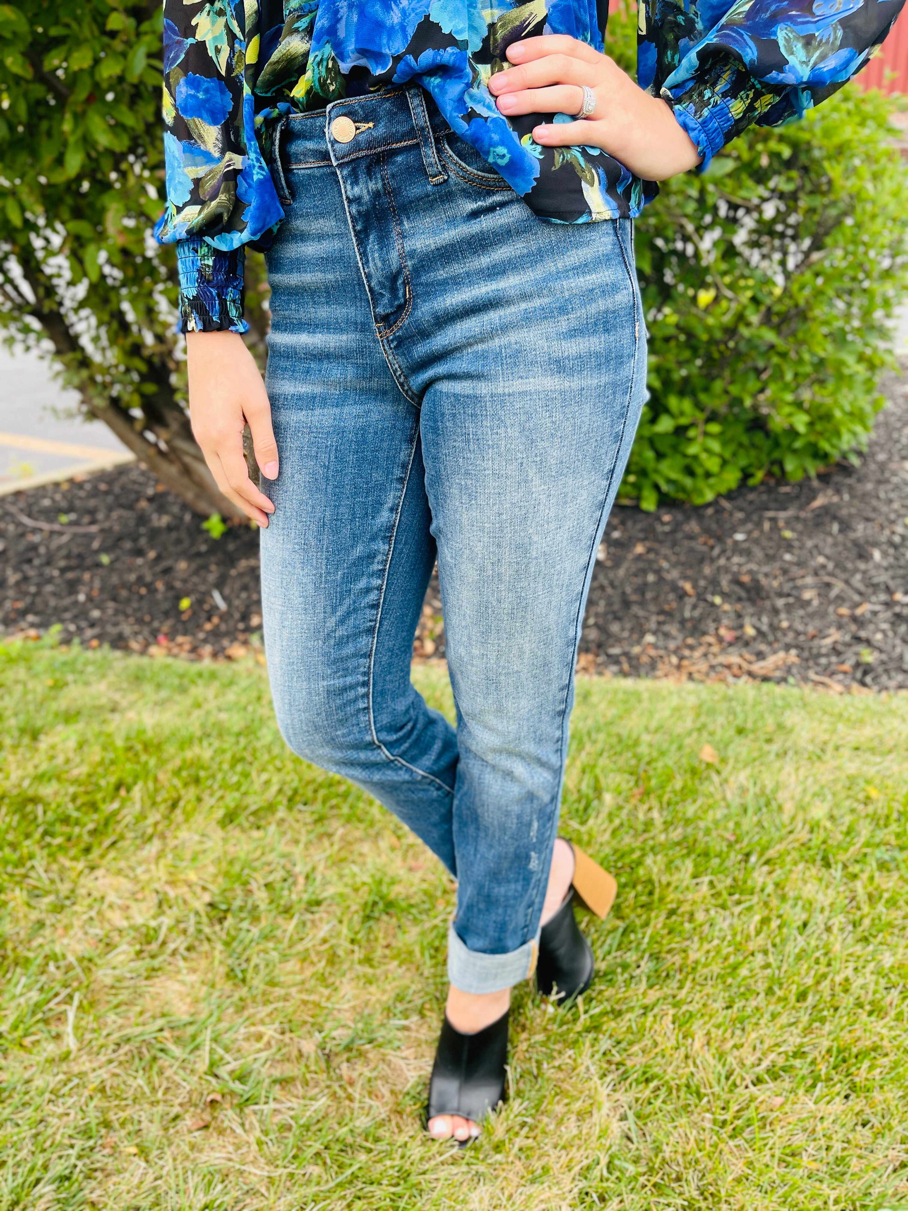 Plus/Reg Nothing Better Boyfriend Jeans