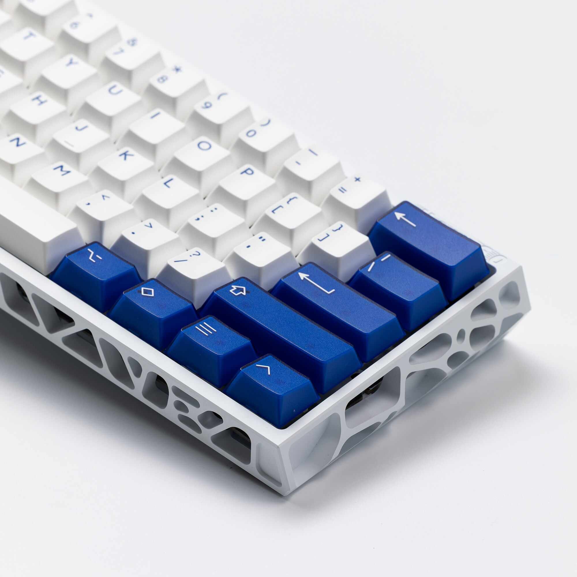 Ready to use Holy60 Keyboard with PBTfans Klein Blue R3