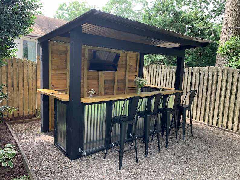 Bars To Yards US outdoor bar, patio, poolside bar, backyard fun, beer, family fun, tavern, sports bar, summer, patio furniture, garden fun,