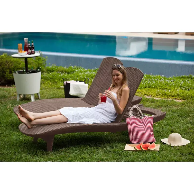 Outdoor Chaise Lounge (Set of 2)