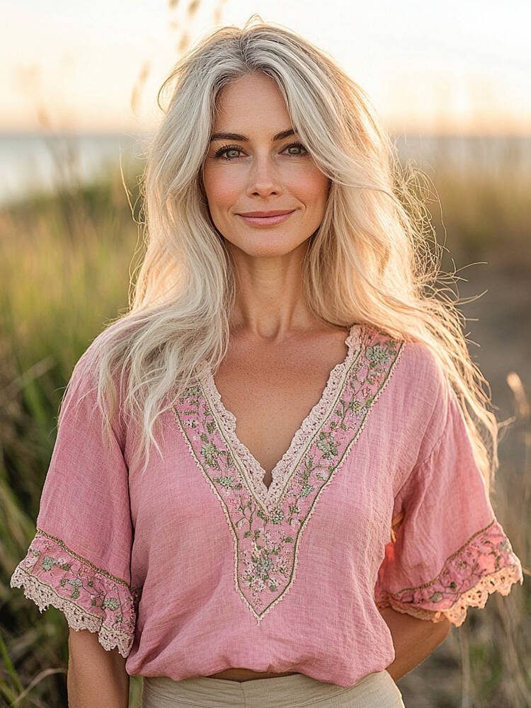 Women's Bohemian Retro Flowers Linen Blend  T-shirt