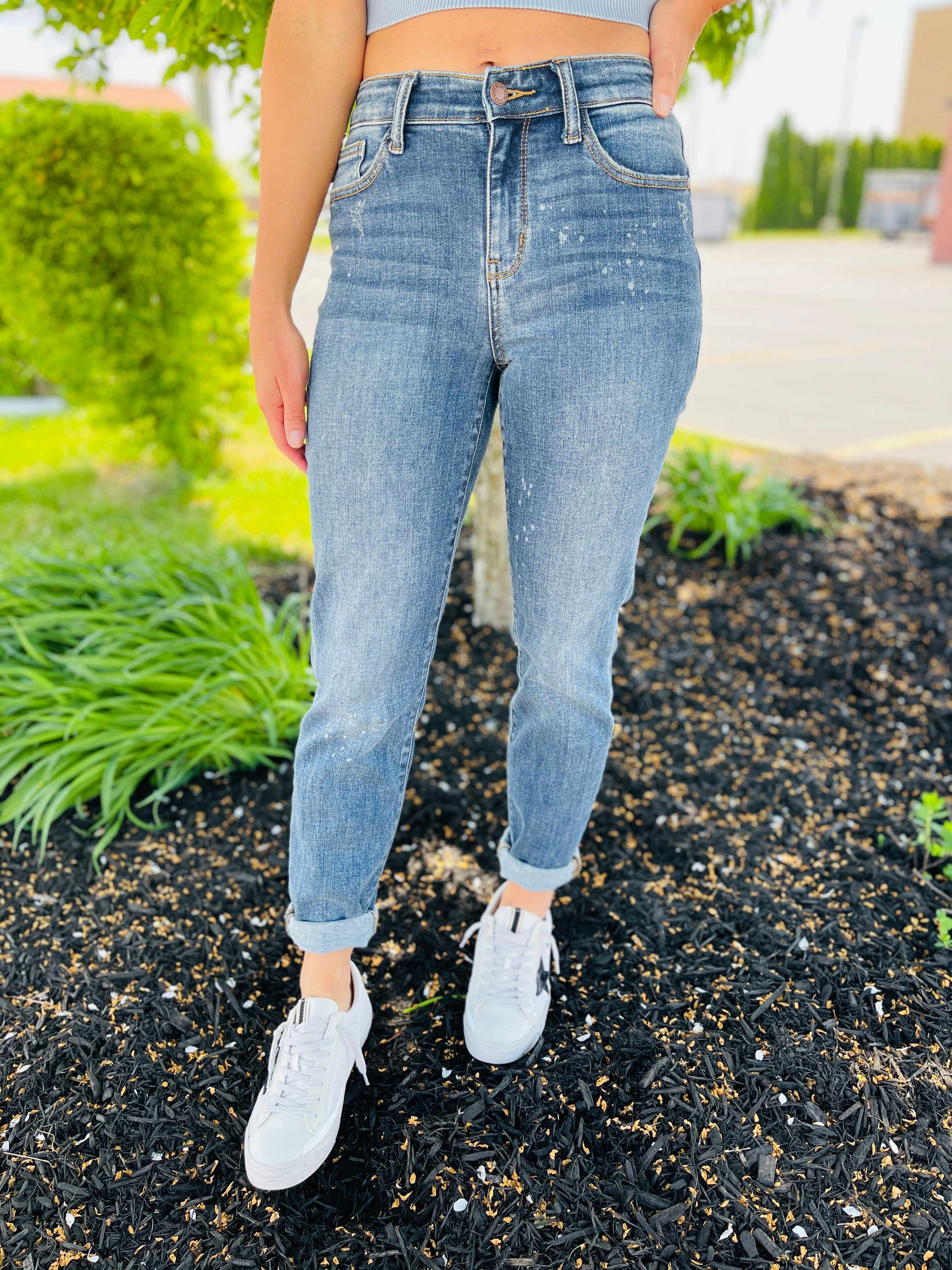 RESTOCK! PLUS/REG Bleach Vibes Nondistressed Bleach Splatter Boyfriend Jeans