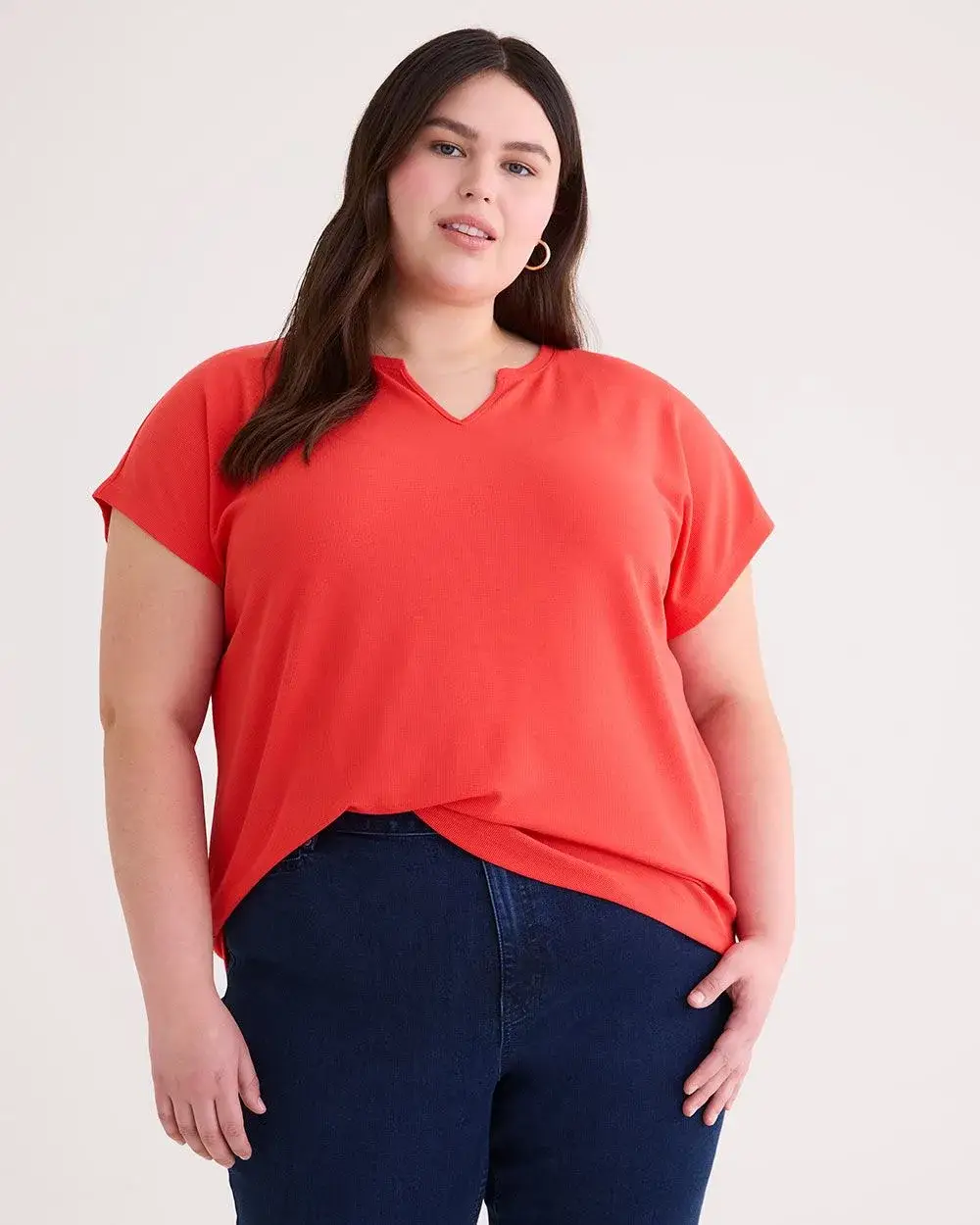 Split-Neck T-Shirt - PENN. Essentials