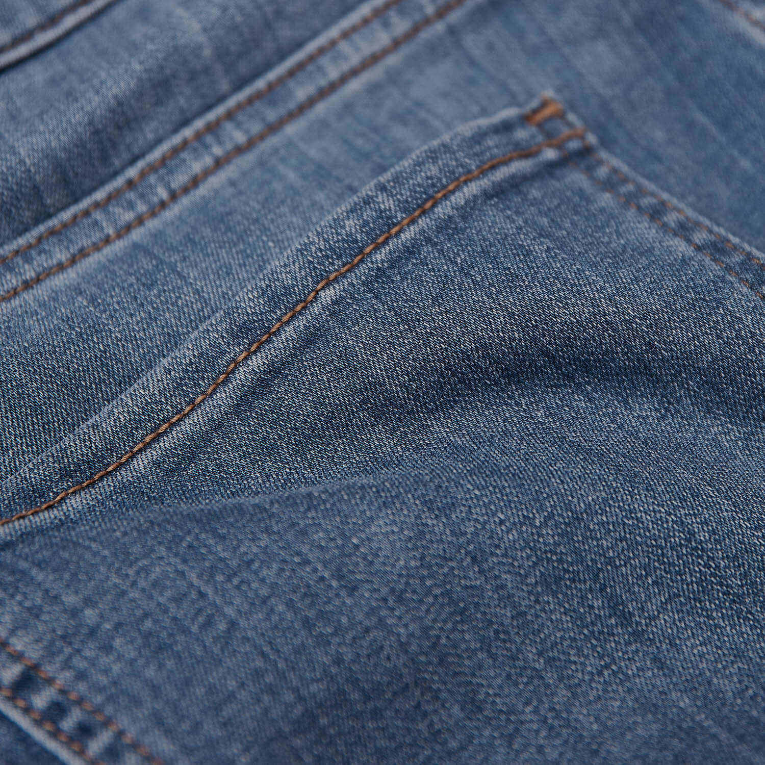 Medium Indigo Wash Straight Comfort Stretch Jeans