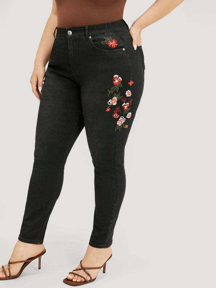 Very Stretchy High Rise Black Wash Floral Embroidered Jeans