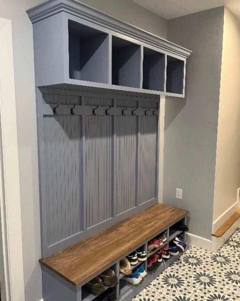 YALE 4-section mudroom hall tree bench shoe storage