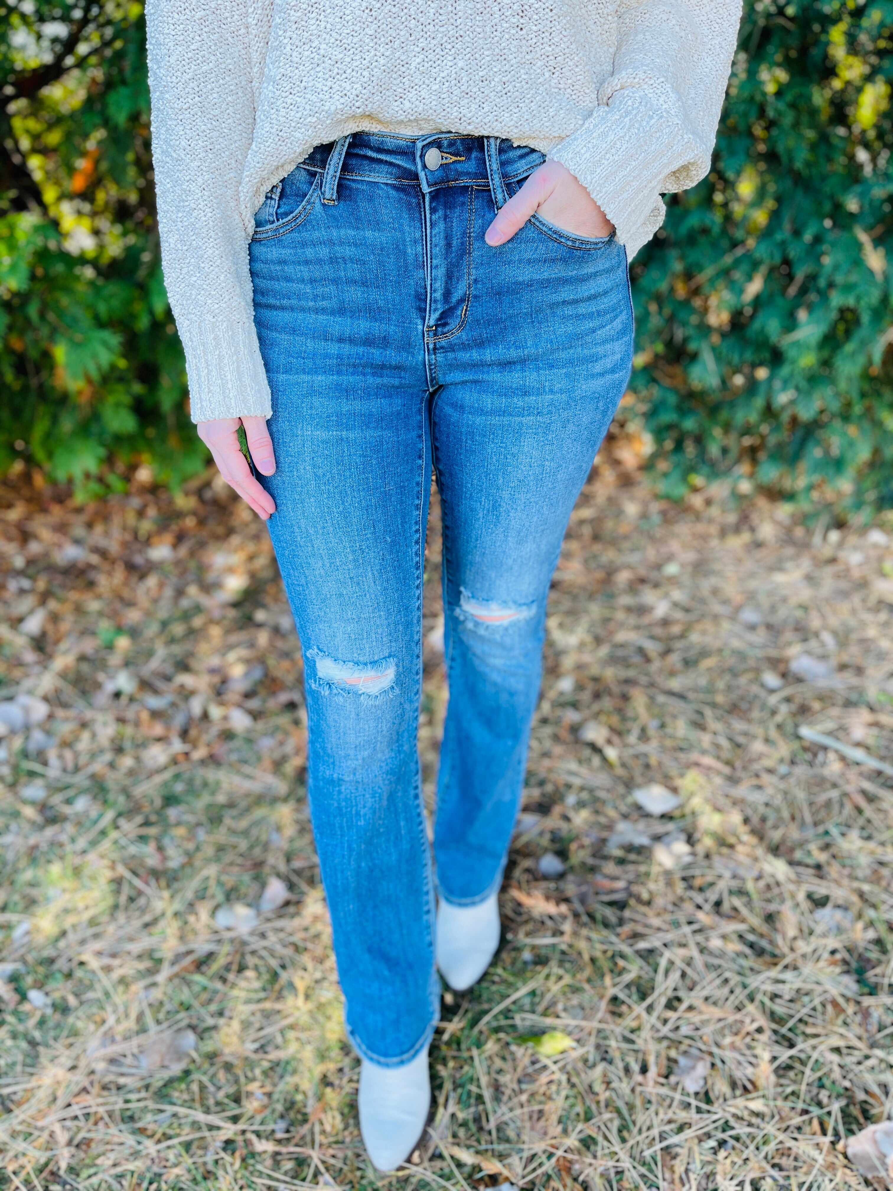 PLUS/REG Feelin' Slim Bootcut Jeans