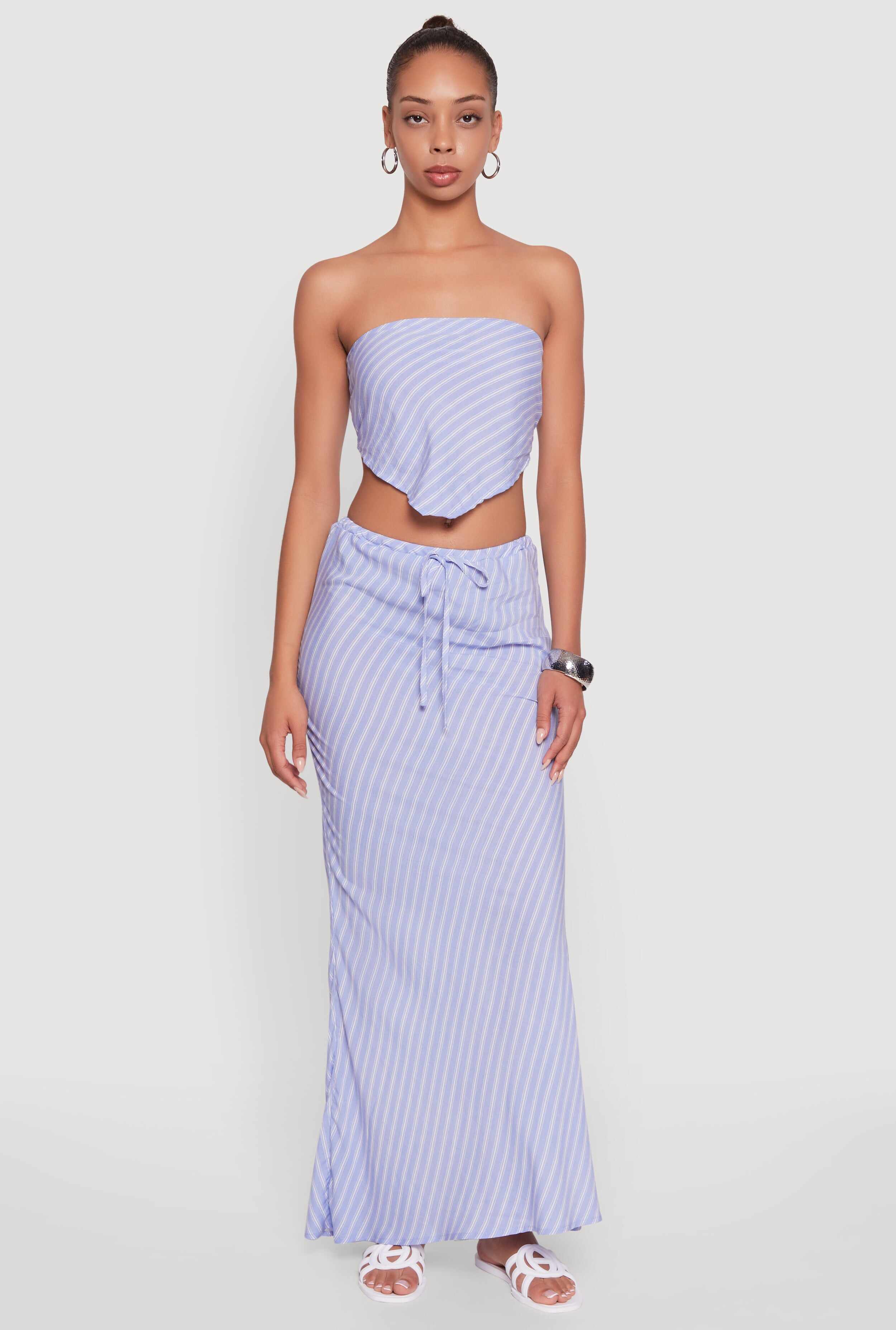 Trendy Back Slit Maxi Skirt