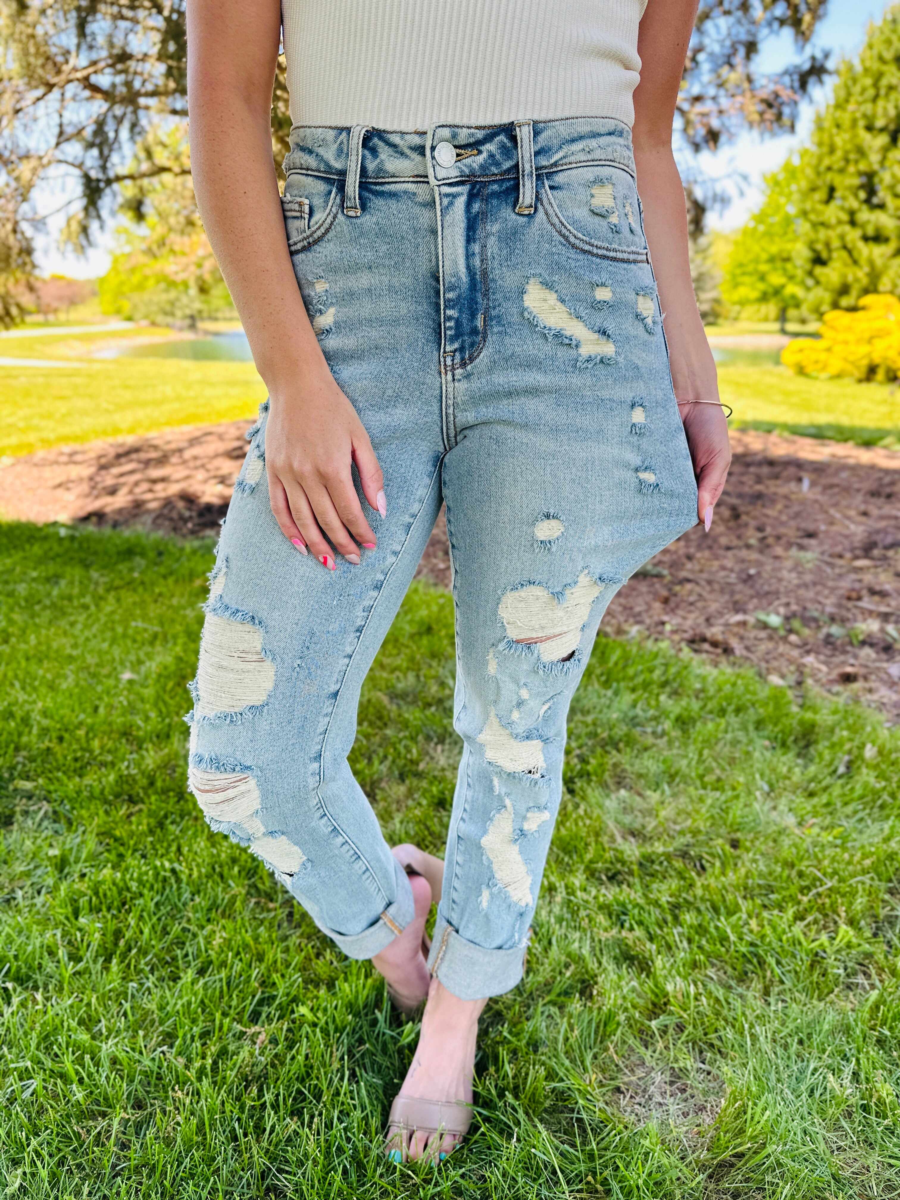 REG/CURVY Cuff It Boyfriend Jeans