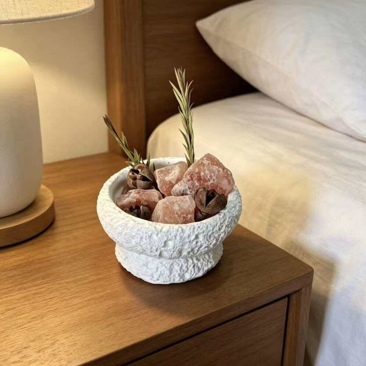 Himalayan Salt Crystal Reed Diffuser with Textured Ceramic Bowl, Natural Aromatherapy Stones Fragrance Gift Set for Living Room Bedroom Home Decor